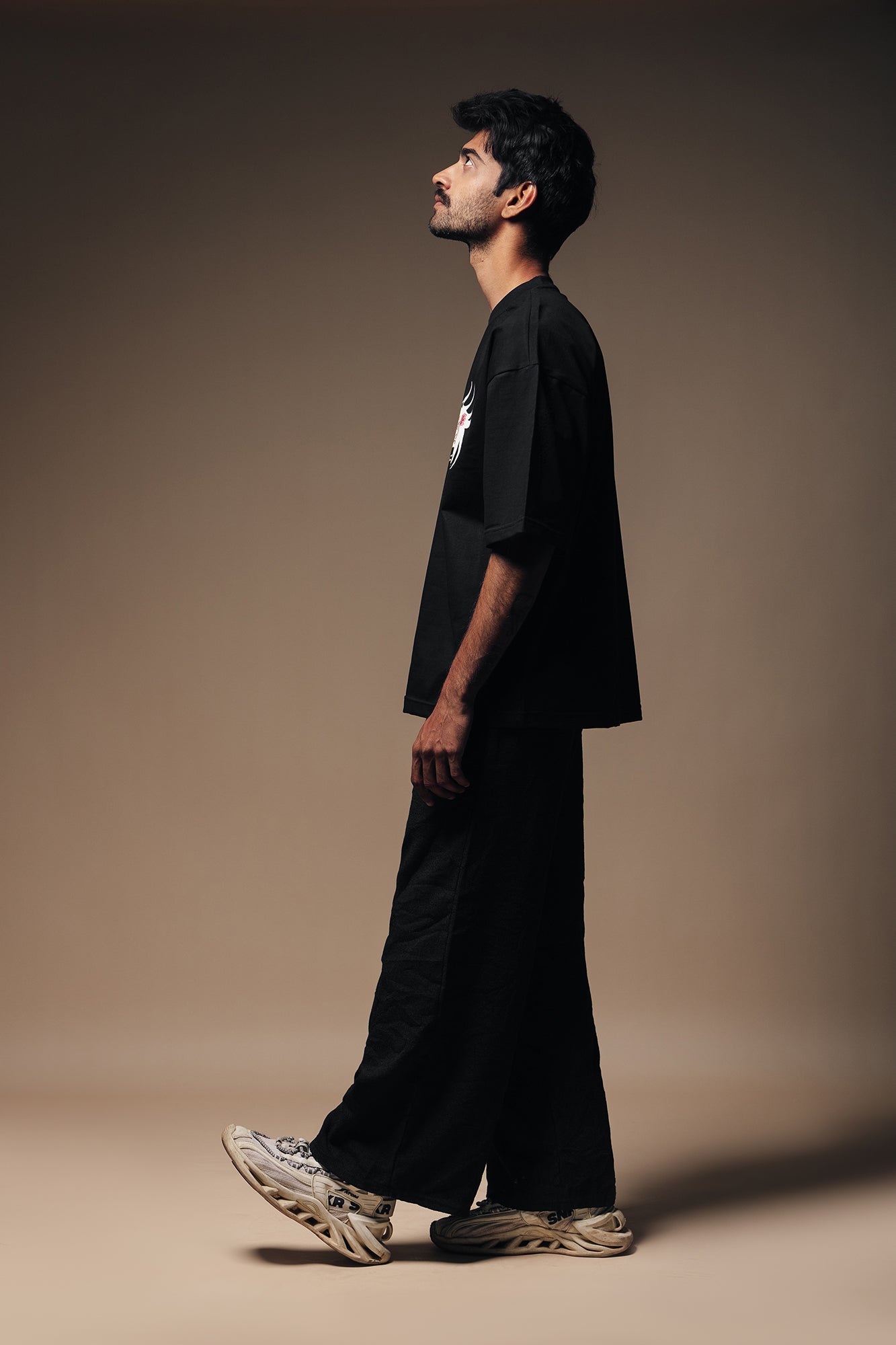 Udaan T- Shirt - Black