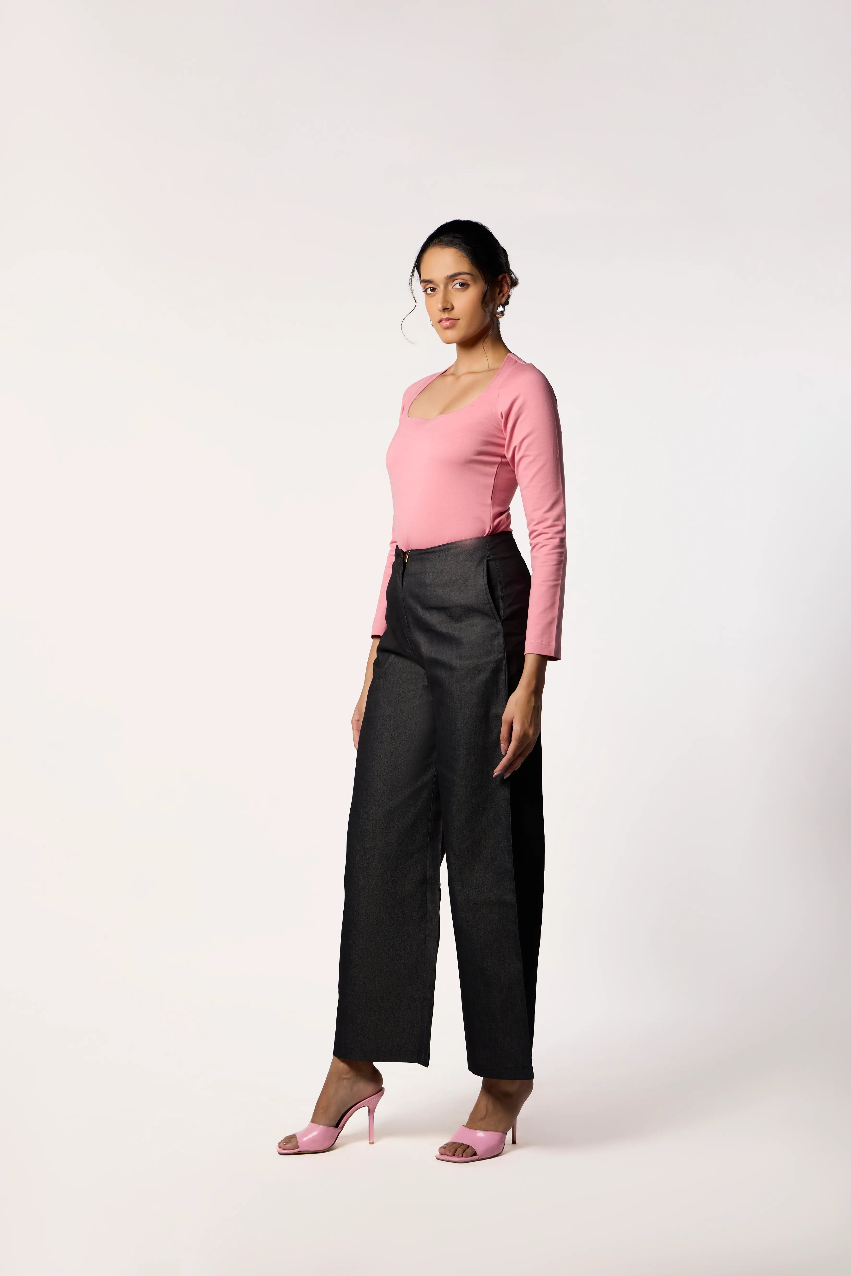 Heart It Out Bodysuit- Pink
