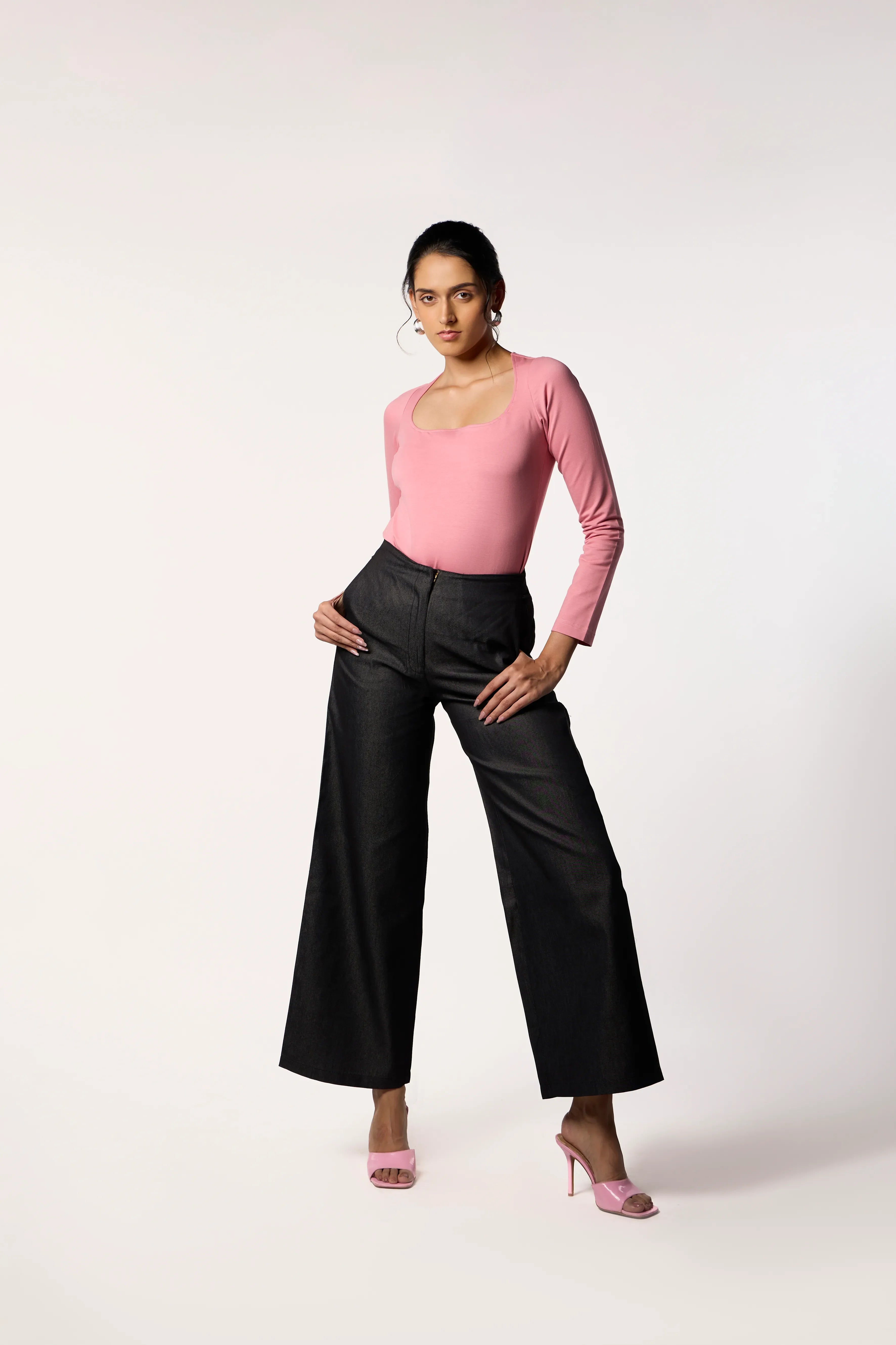 Heart It Out Bodysuit- Pink