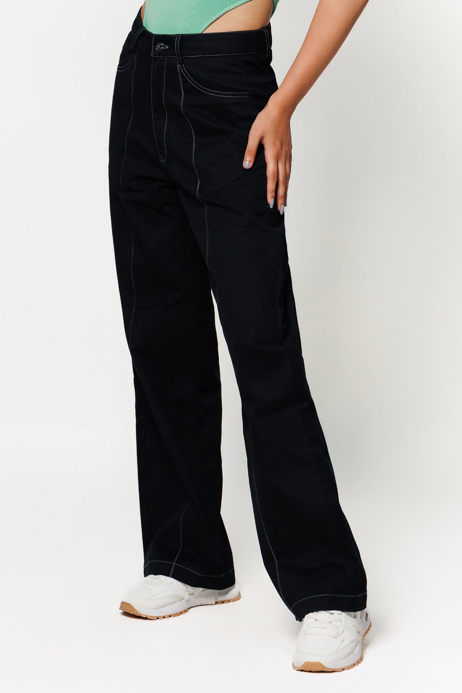 Caviar Overlock Trouser