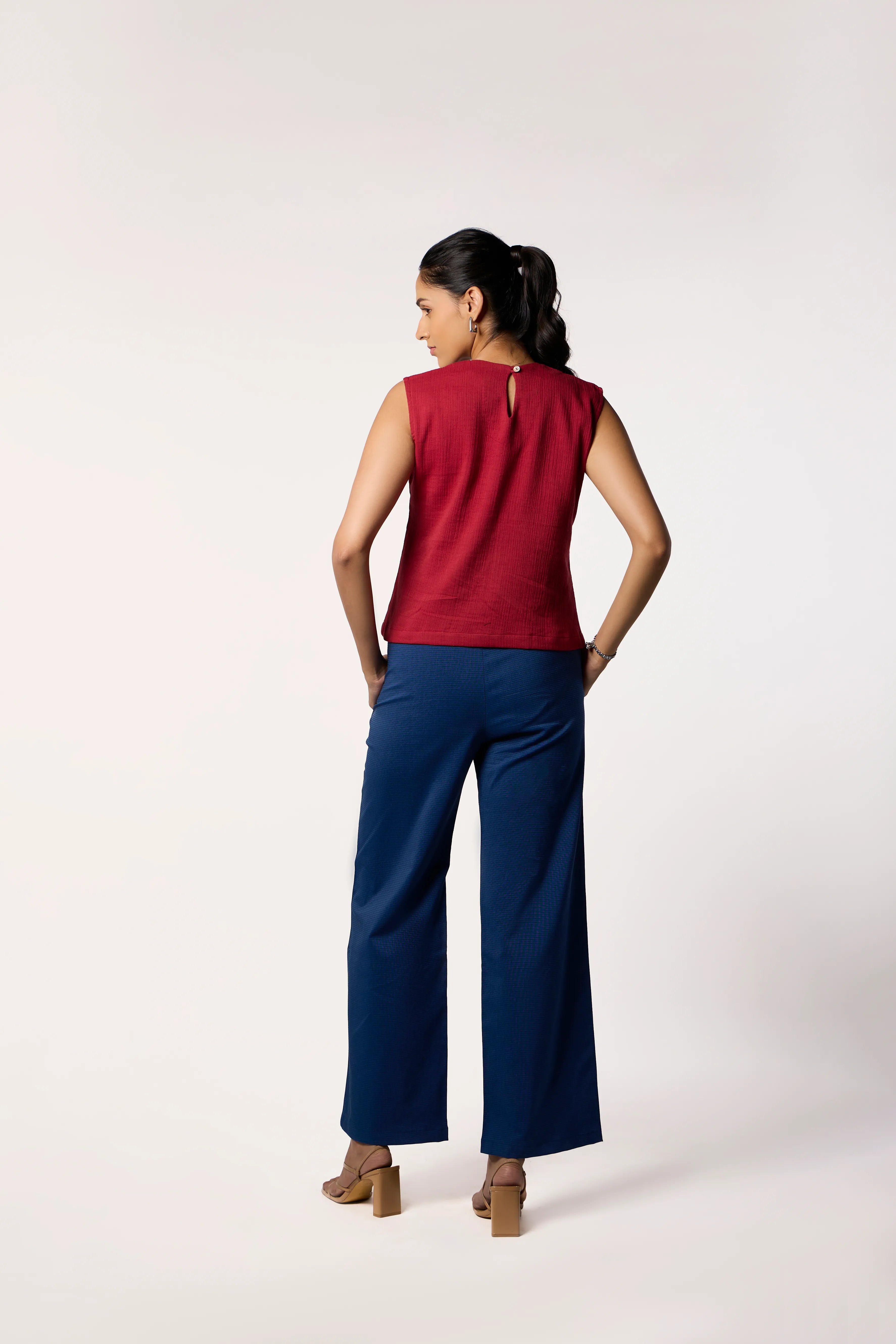 Breezy Wrinkle Top- Red