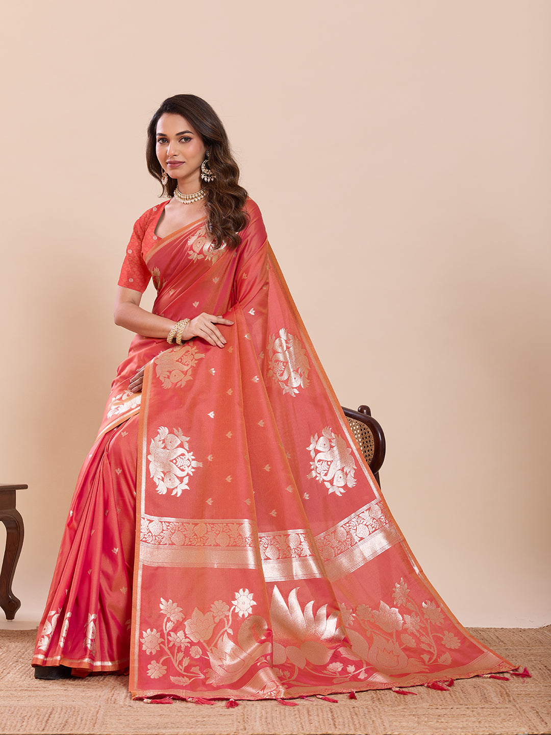 SWAN PAITHANI ST-ORANGE