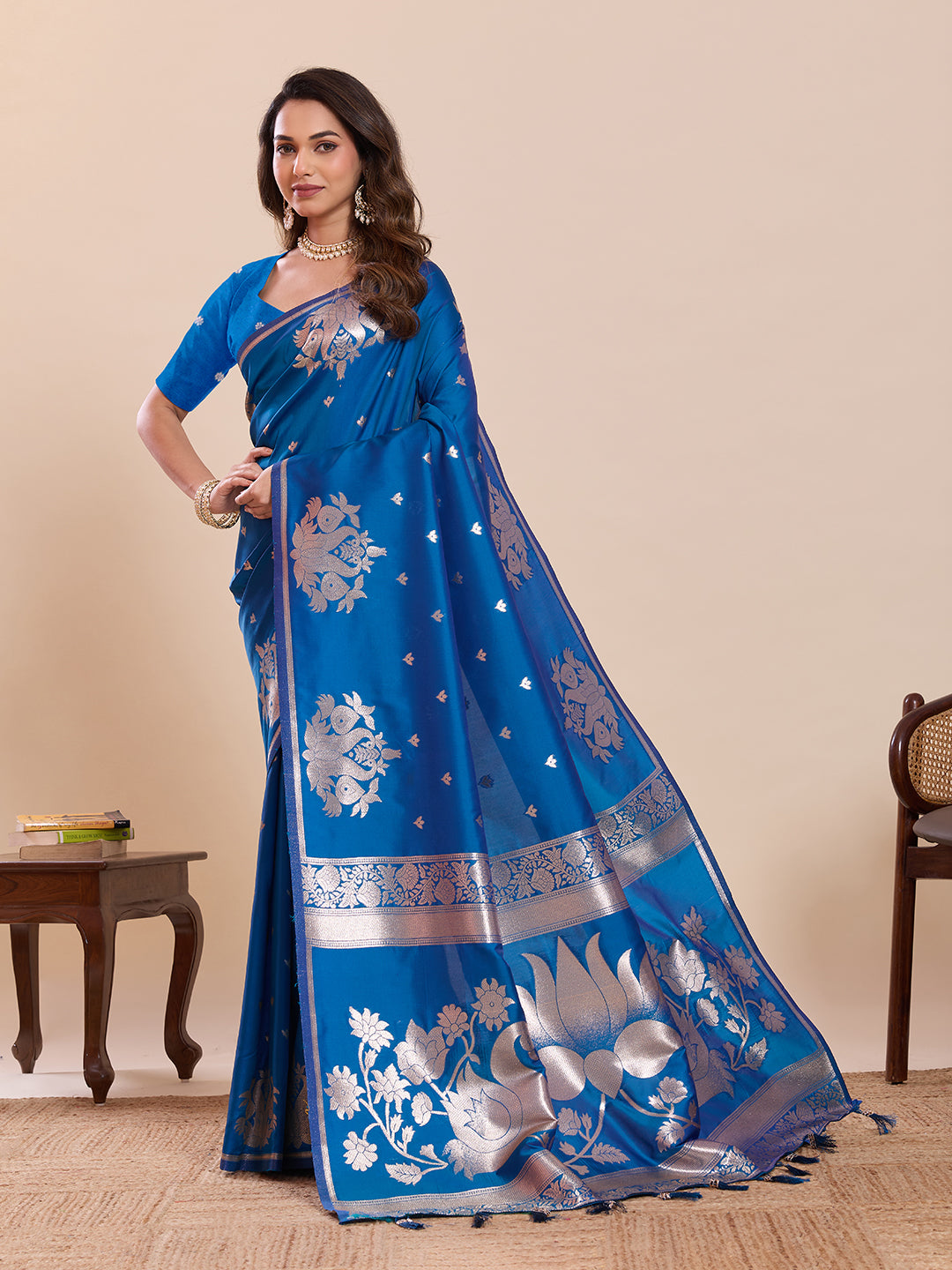 SWAN PAITHANI ST-ROYAL BLUE