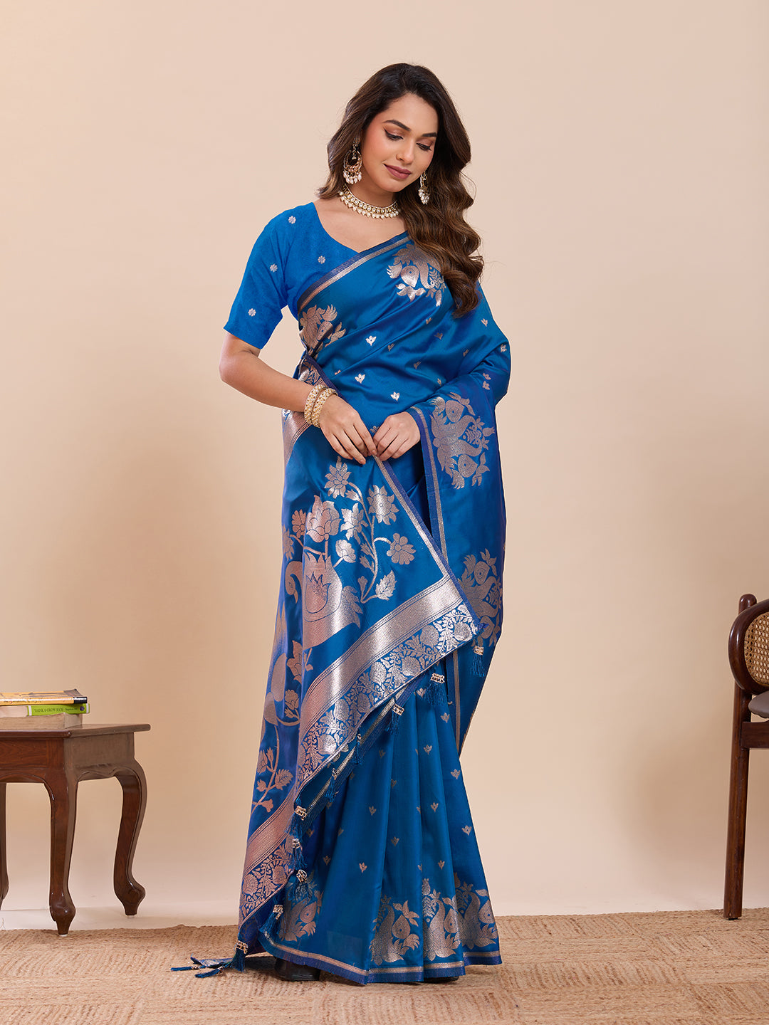 SWAN PAITHANI ST-ROYAL BLUE