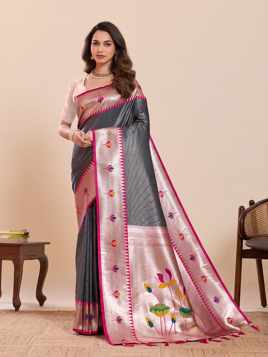LOTUS PAITHANI ST-GREY