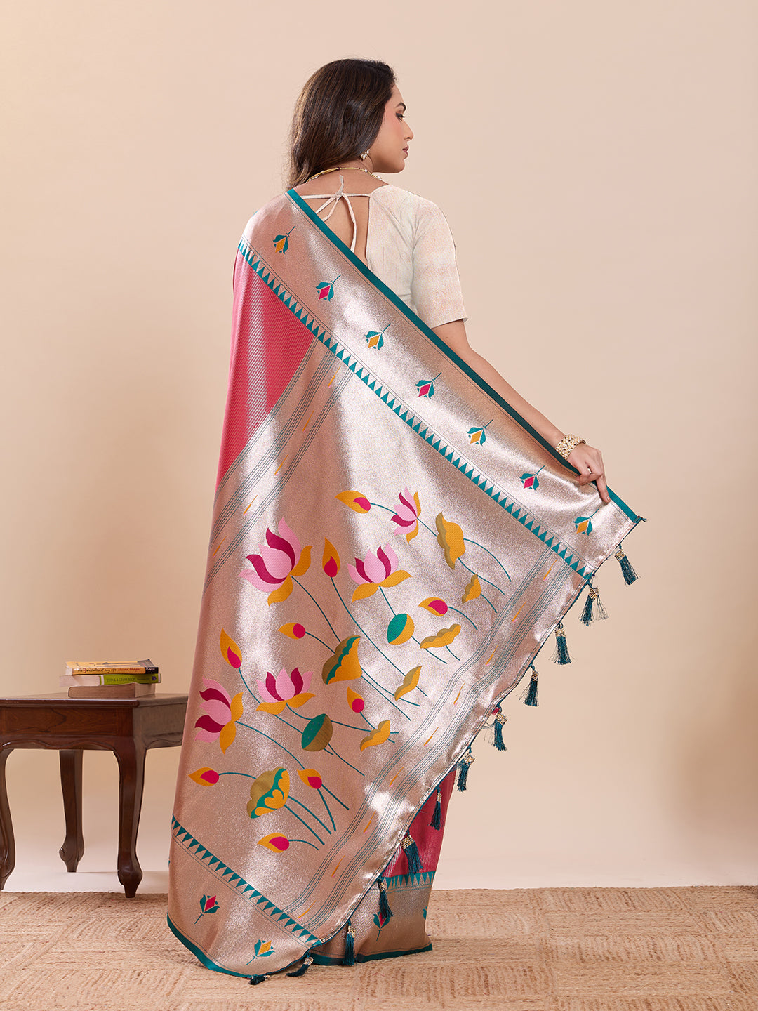 LOTUS PAITHANI ST-PINK