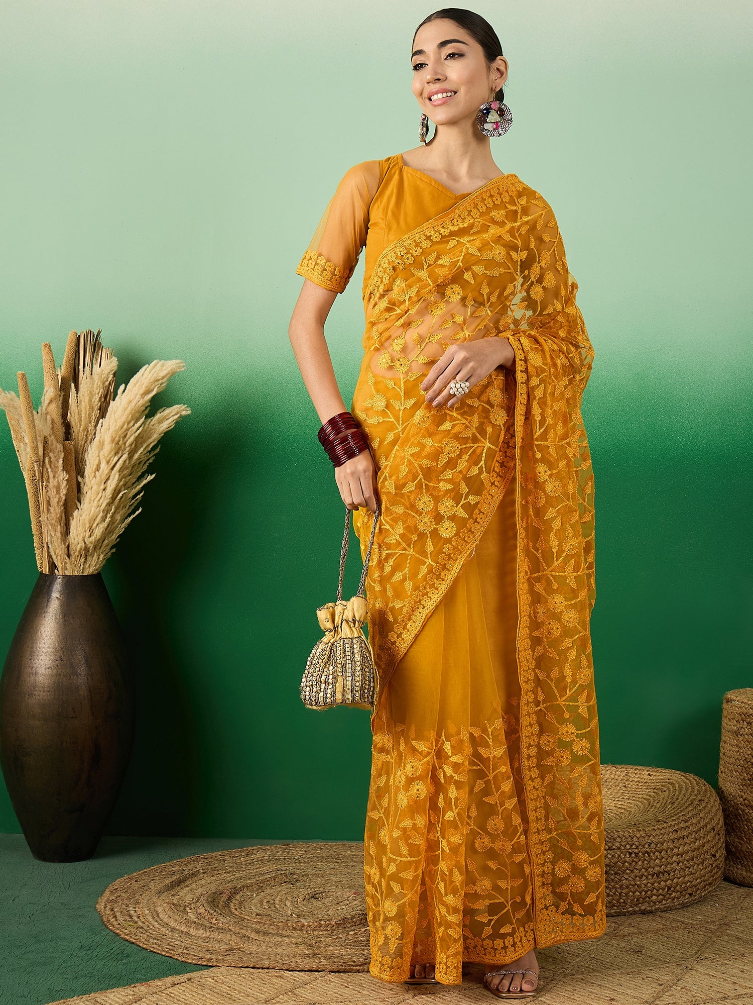 Saree