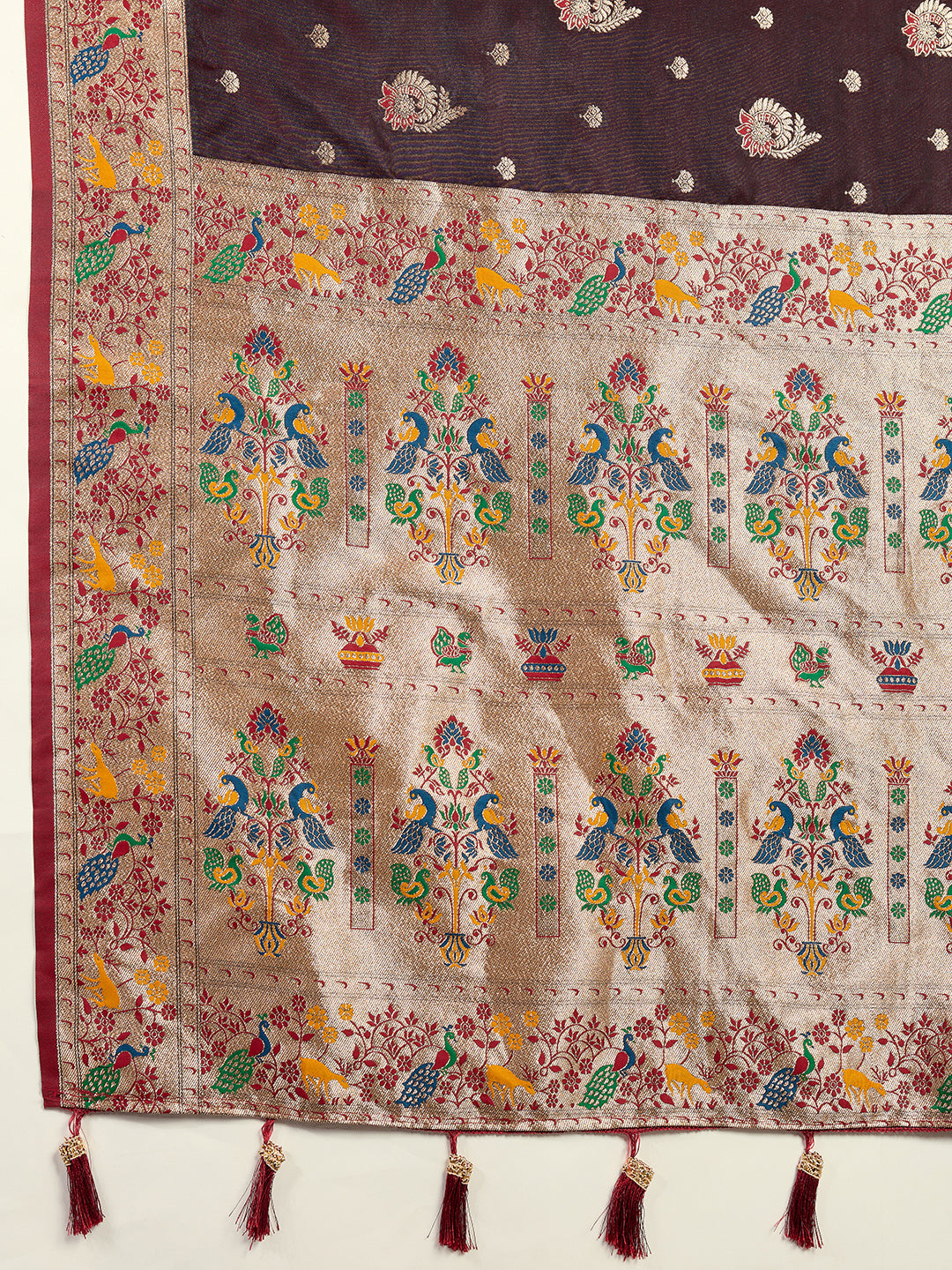RAGINI PAITHANI ST-10004