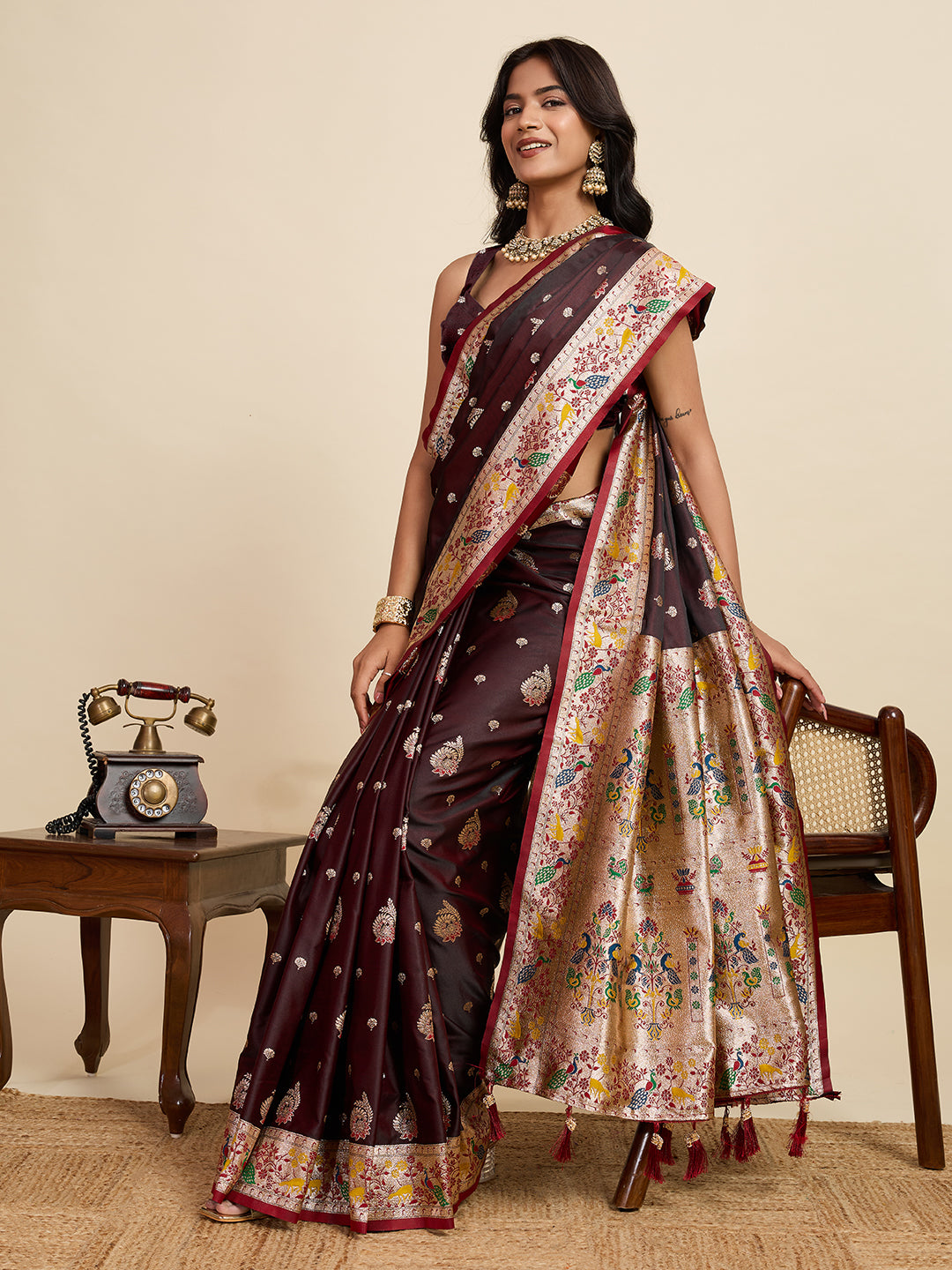 RAGINI PAITHANI ST-10004