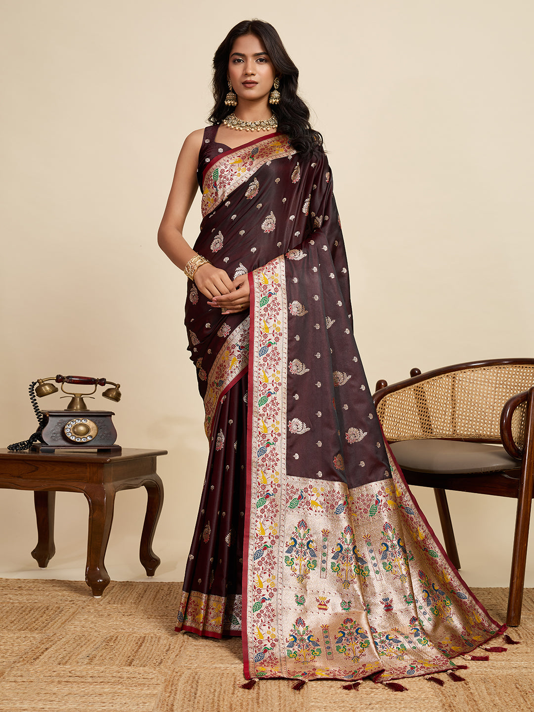 RAGINI PAITHANI ST-10004
