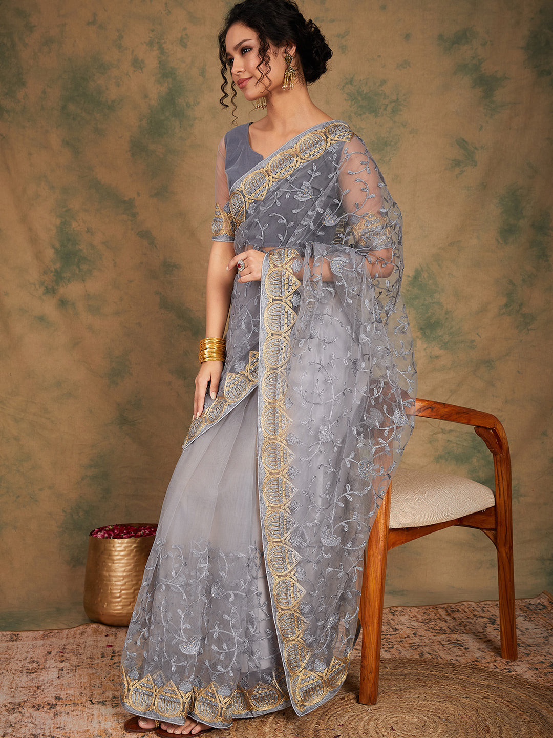 Saree