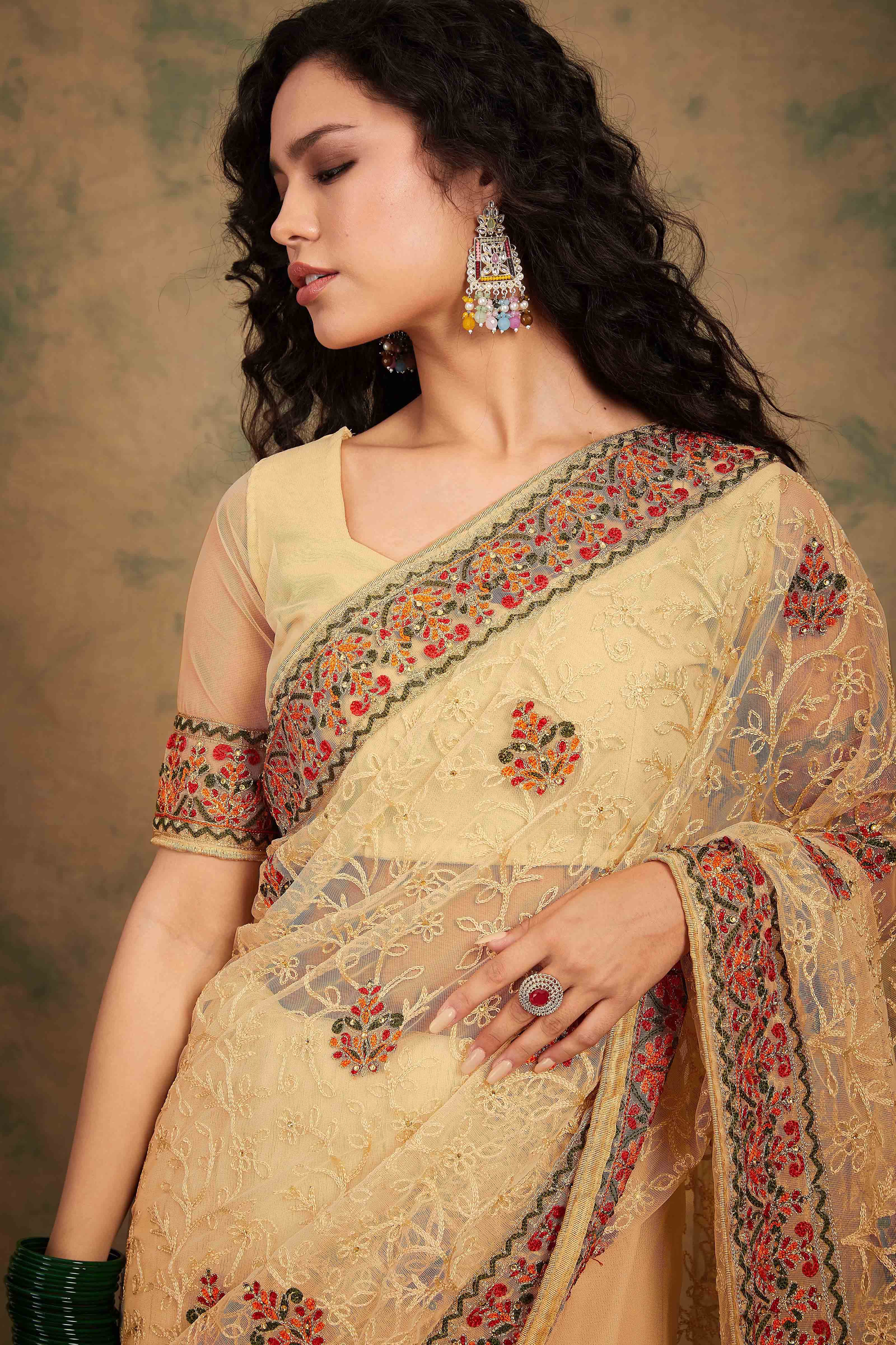 Saree