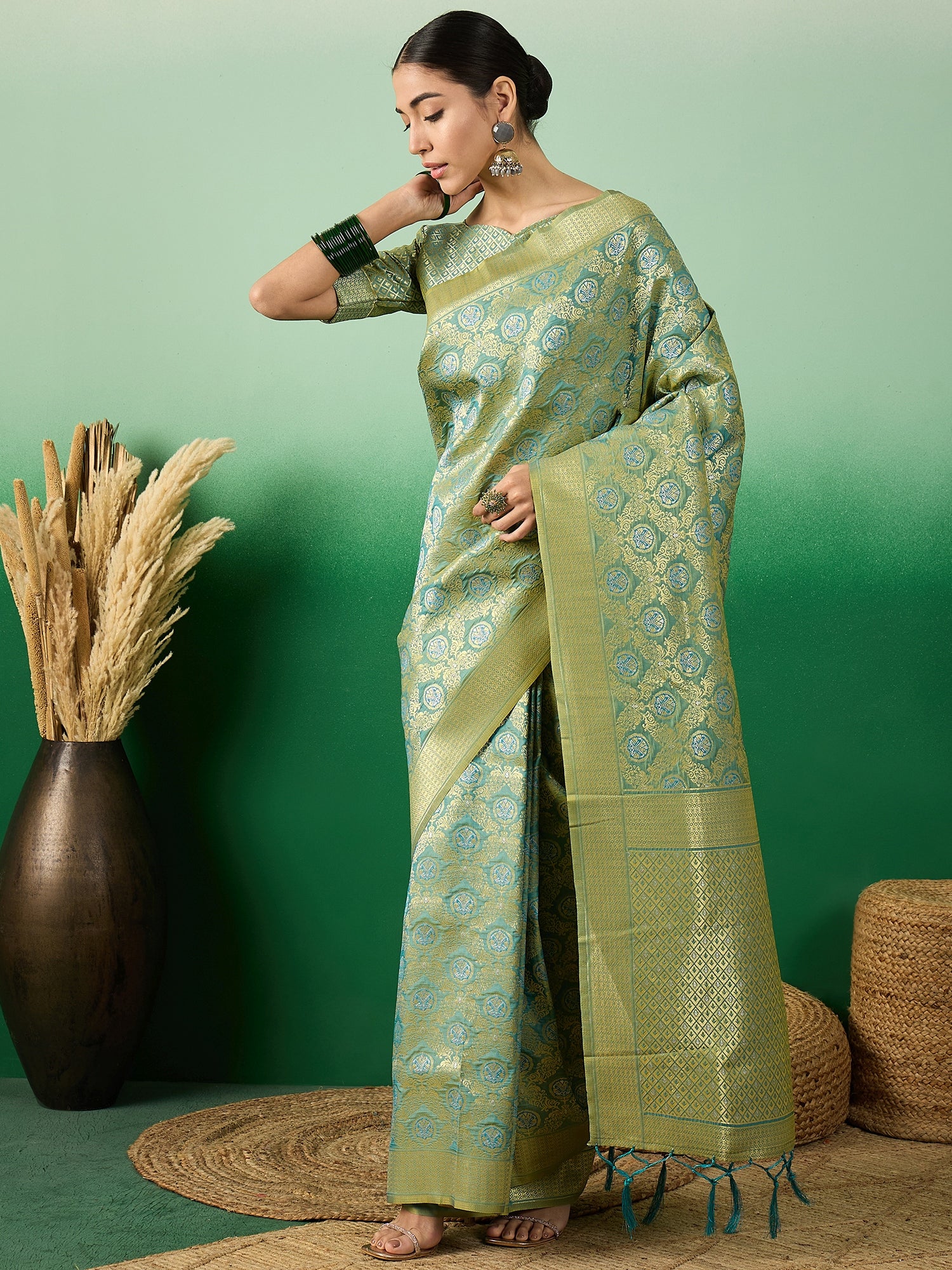 Saree
