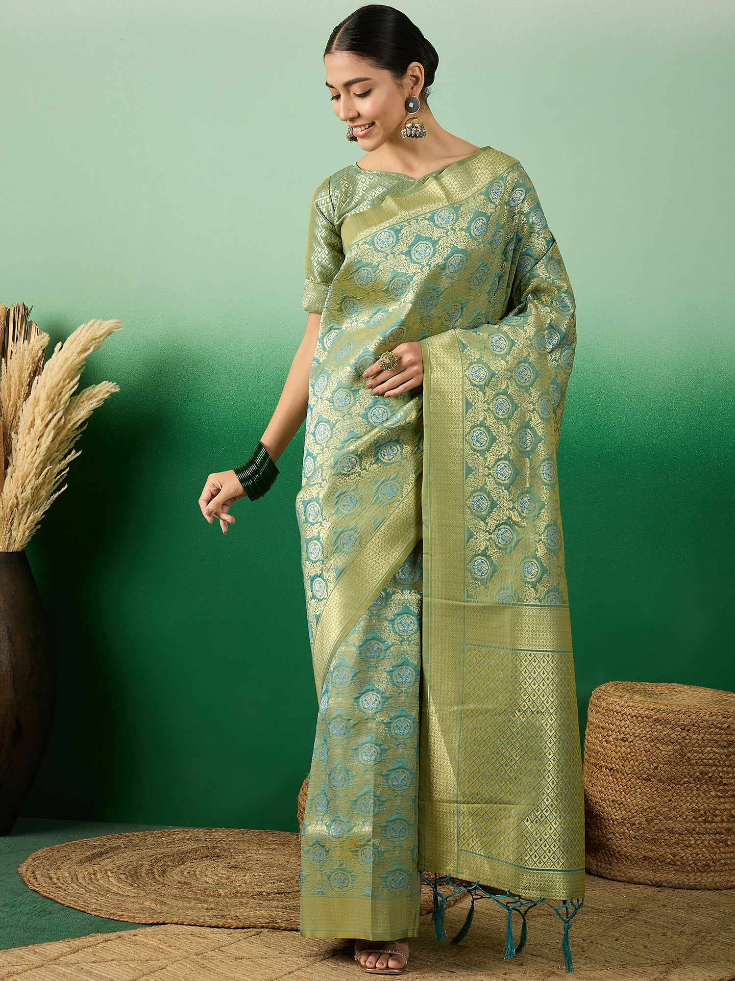 Saree