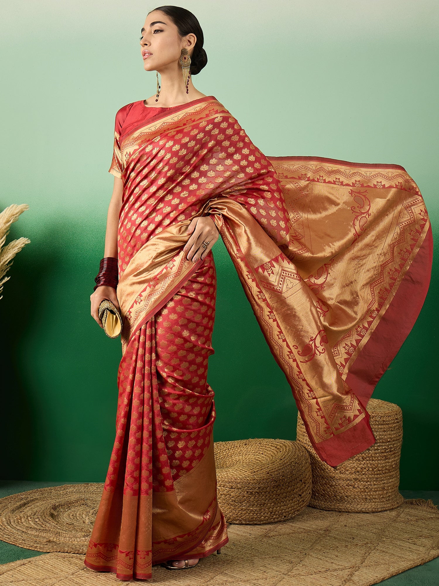 Saree