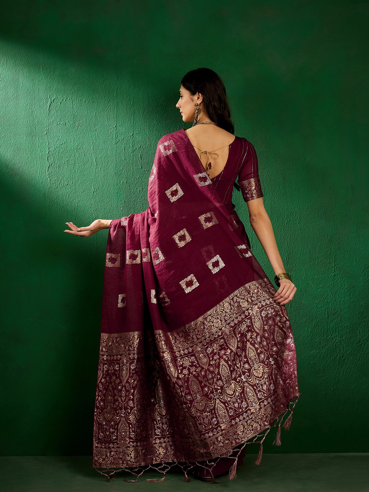 Saree