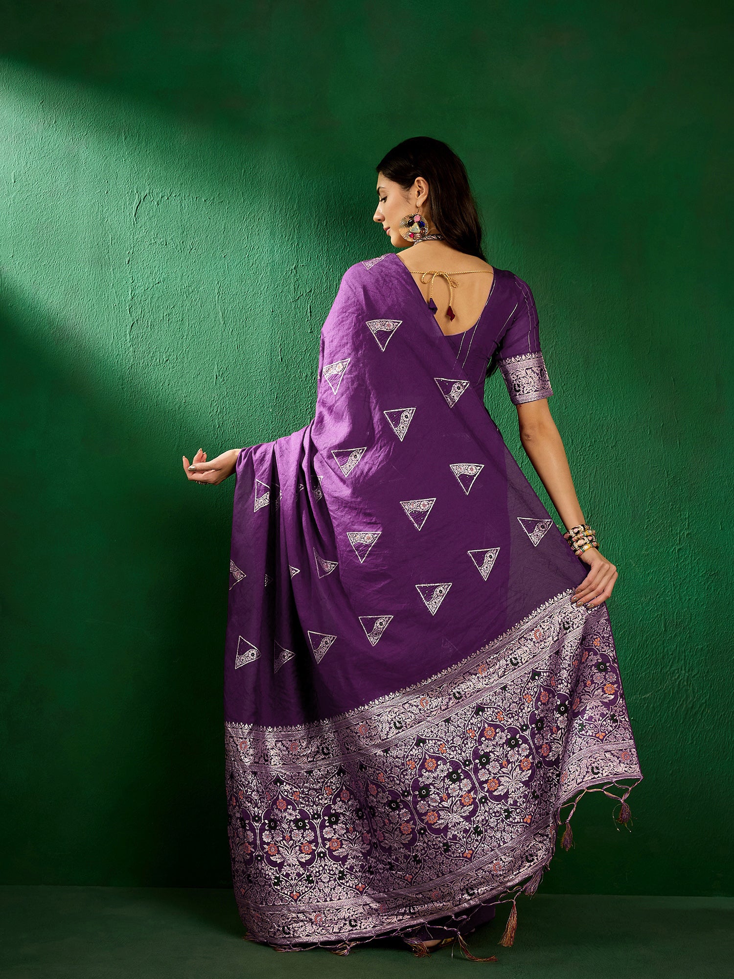 Saree