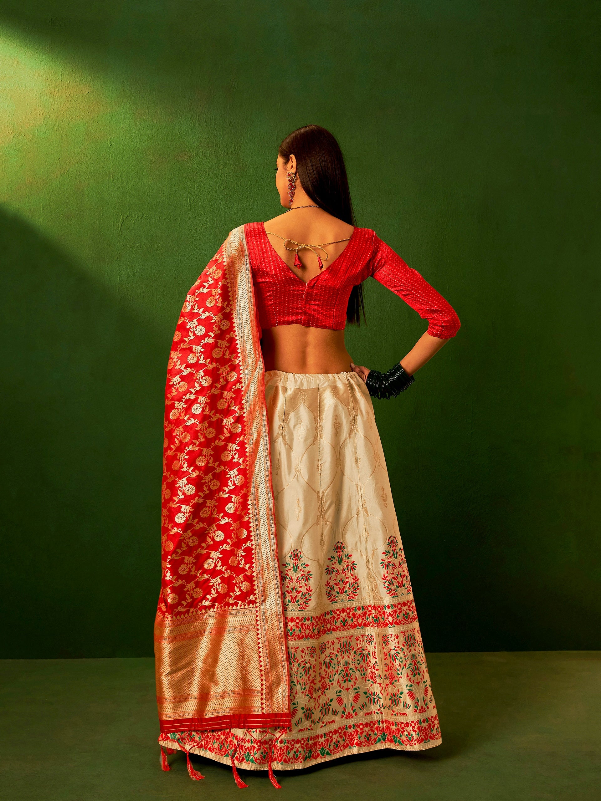 Rang Mahal Royale Lehenga