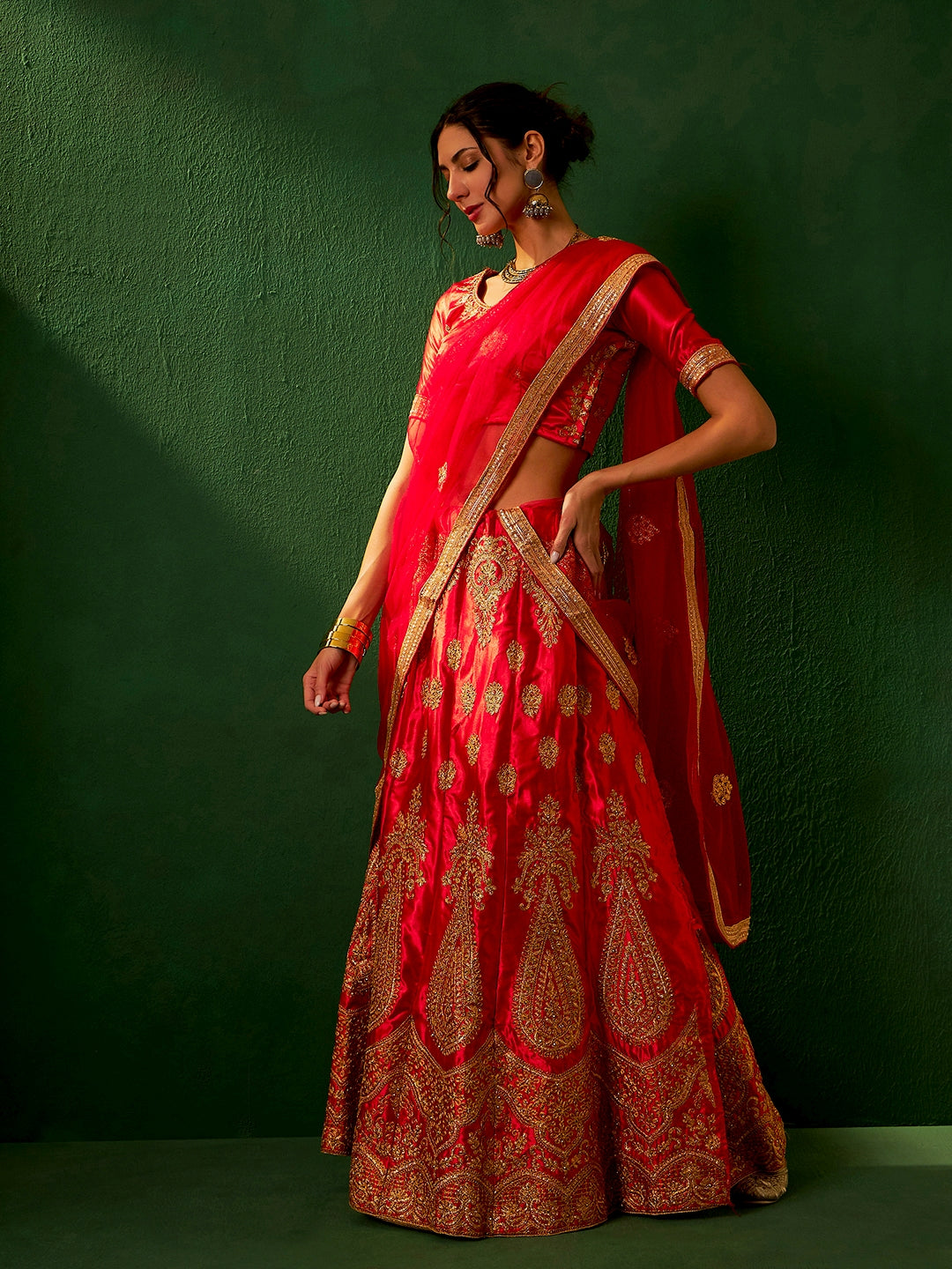 Suha Women Red  Lehenga