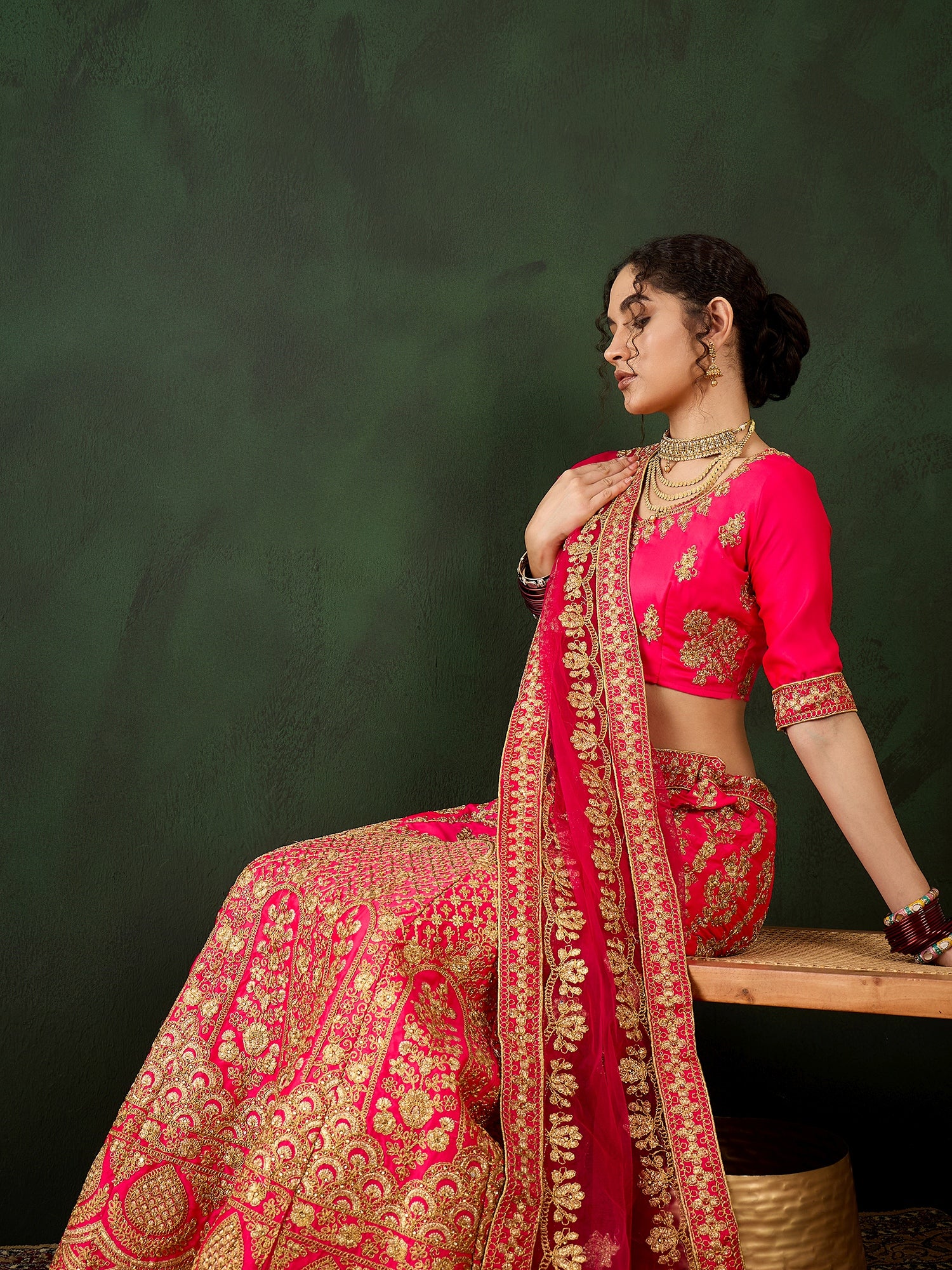 Gulnaar Zohar Lehenga