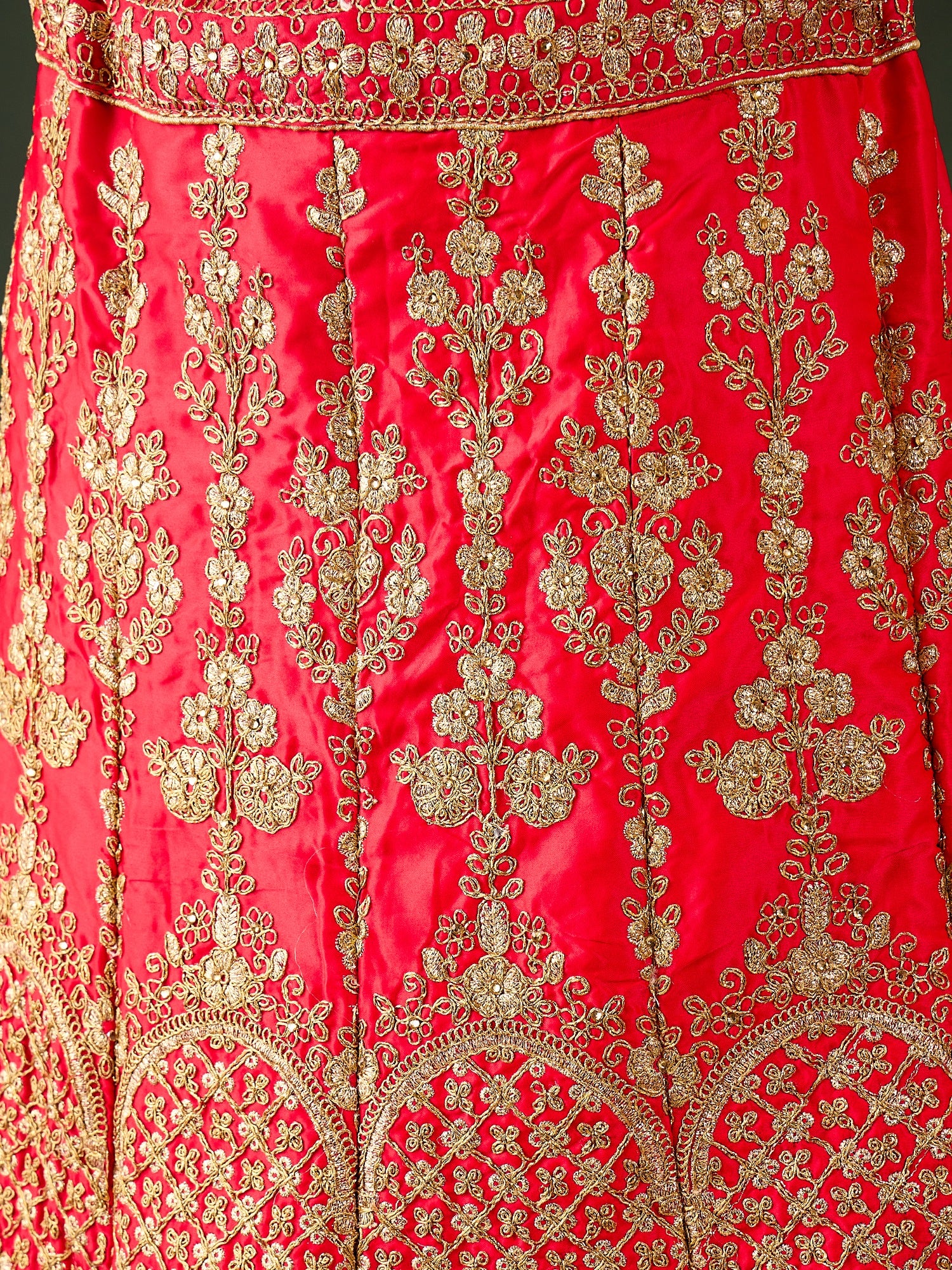 Meher-e-Rang Lehenga