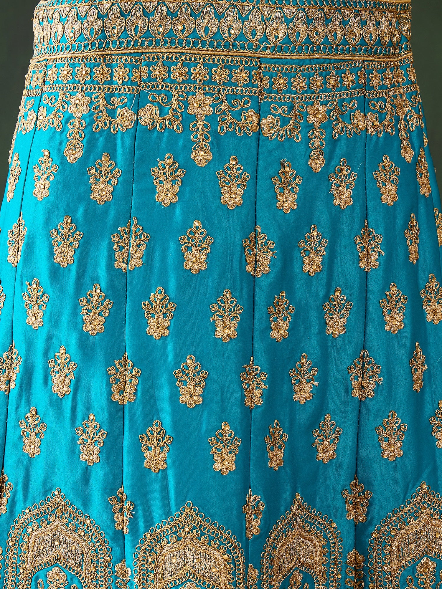 Exquisitely Crafted Heavy Zari Embroidery Lehenga