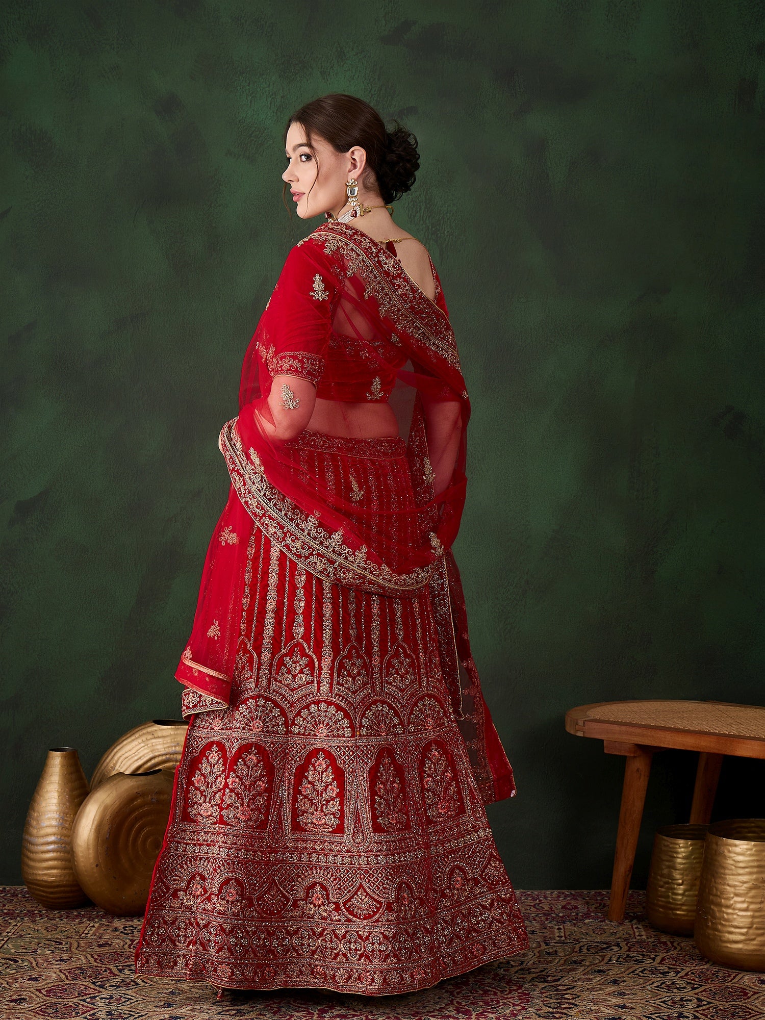 Surkh Meher Lehenga