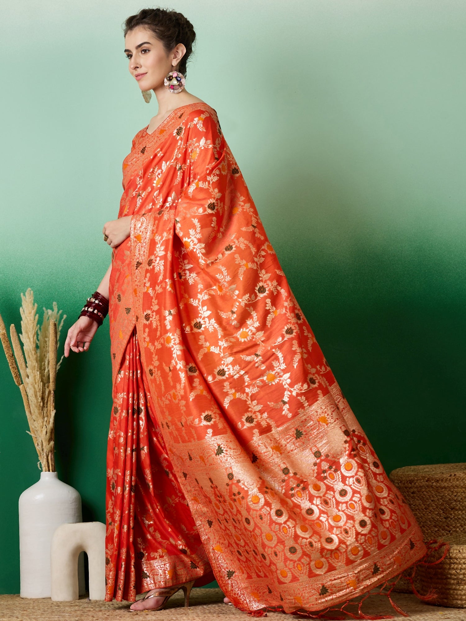 Saree