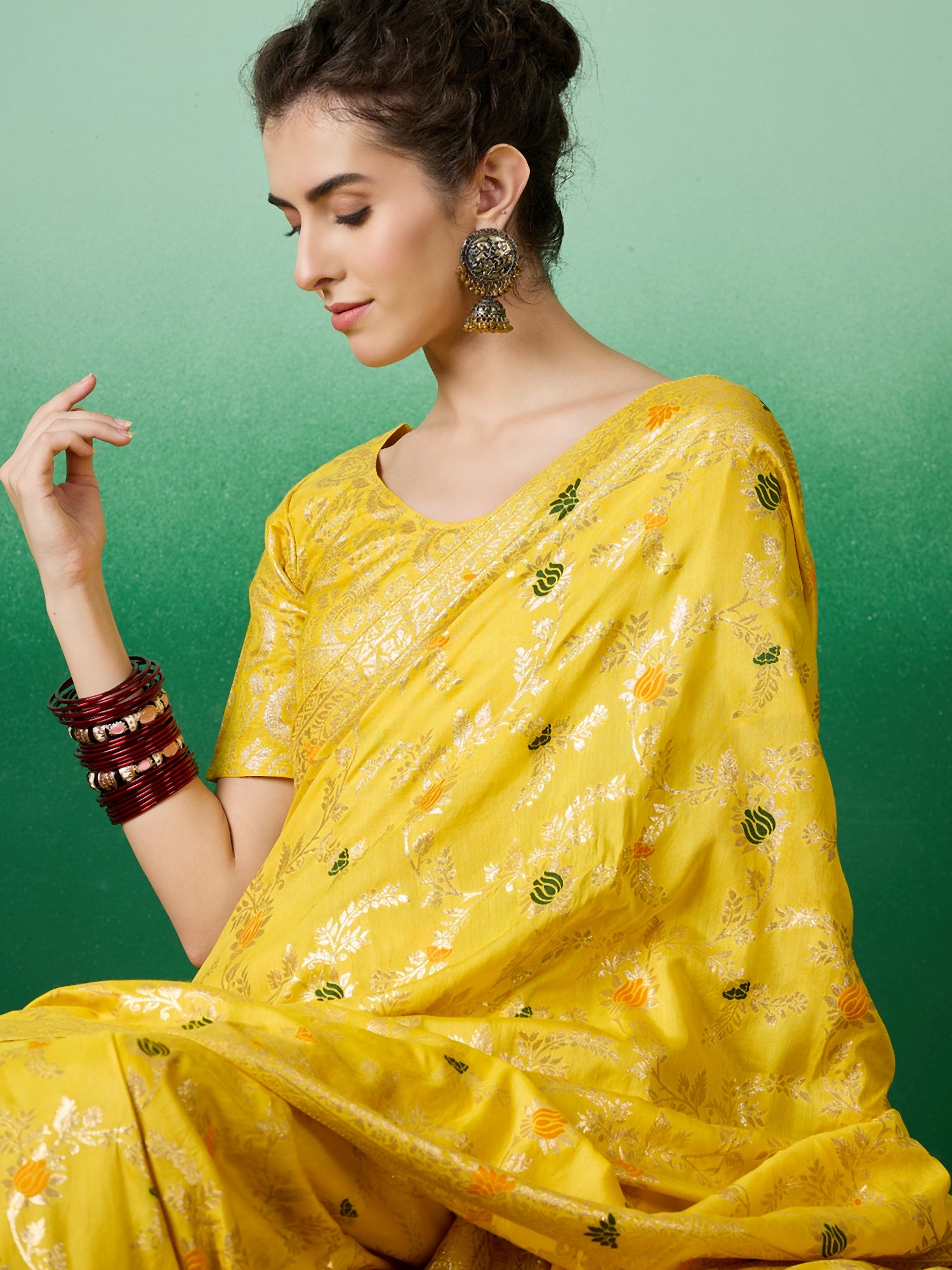 Saree