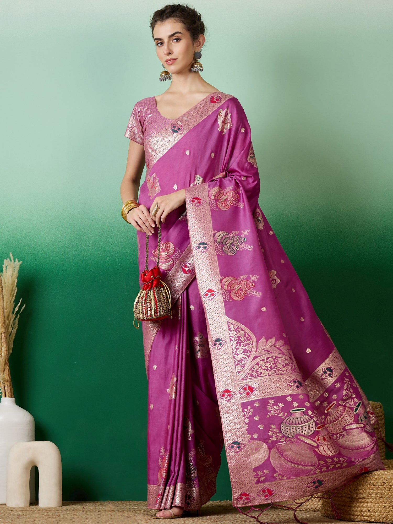 Saree