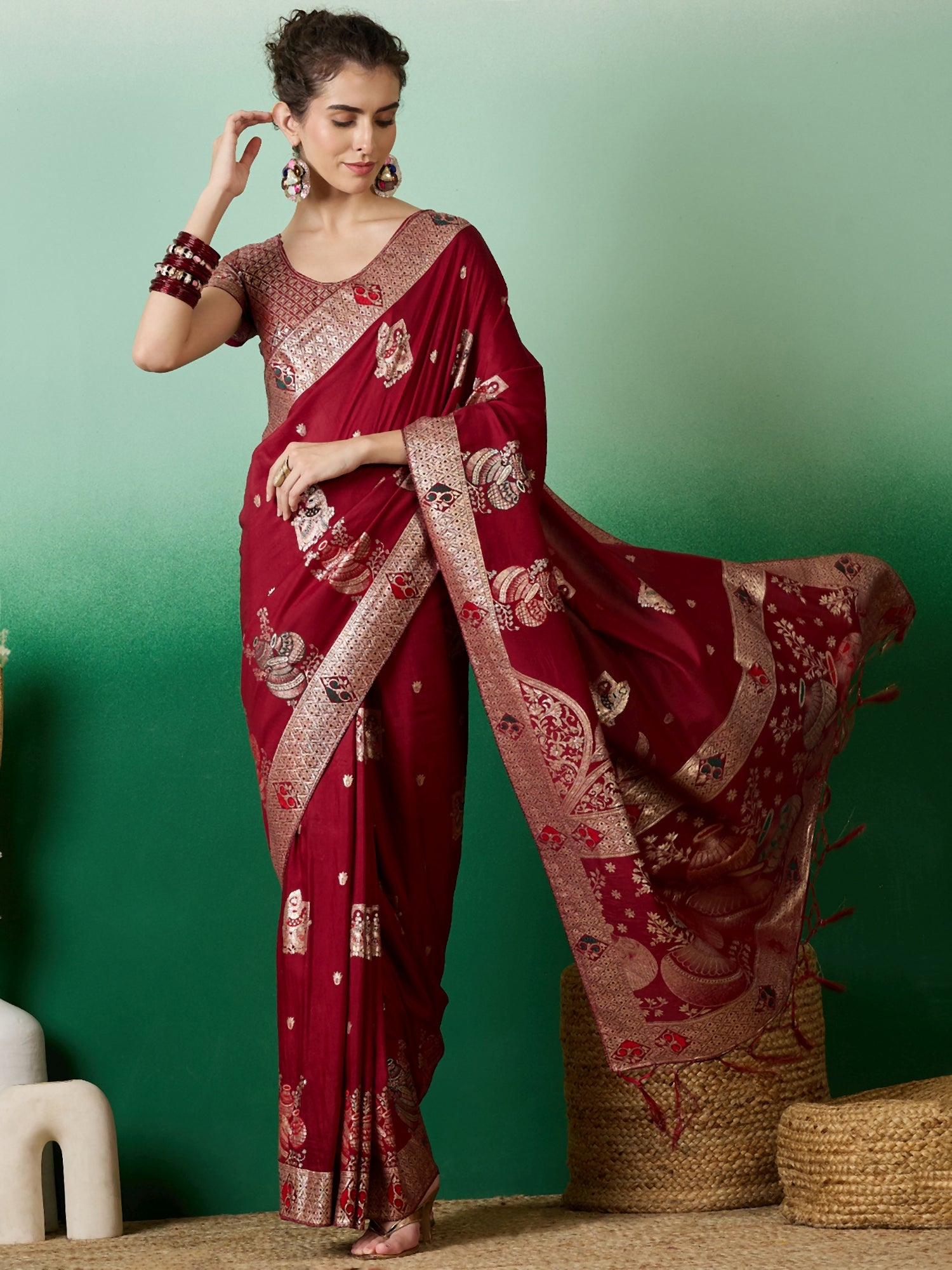Saree