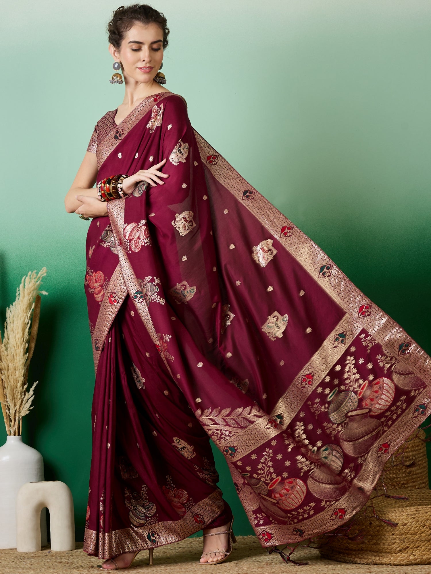 Saree