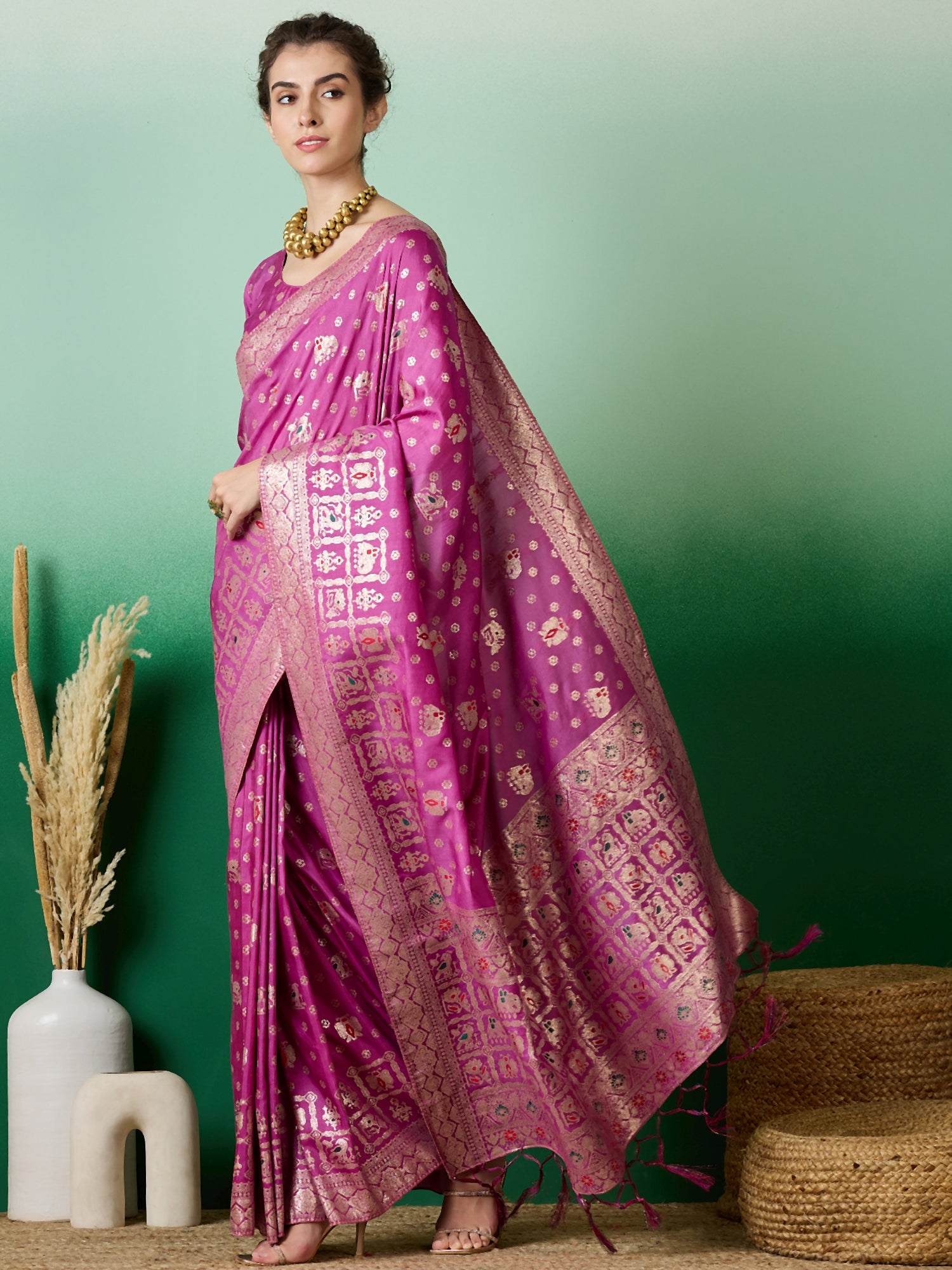 Saree