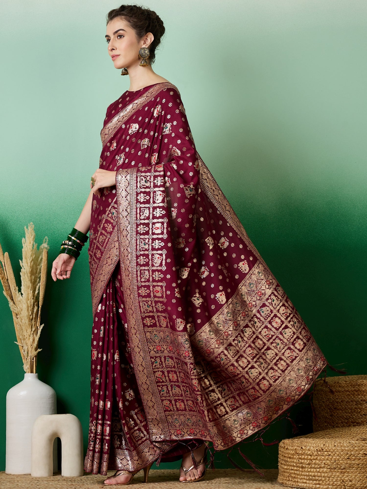 Saree
