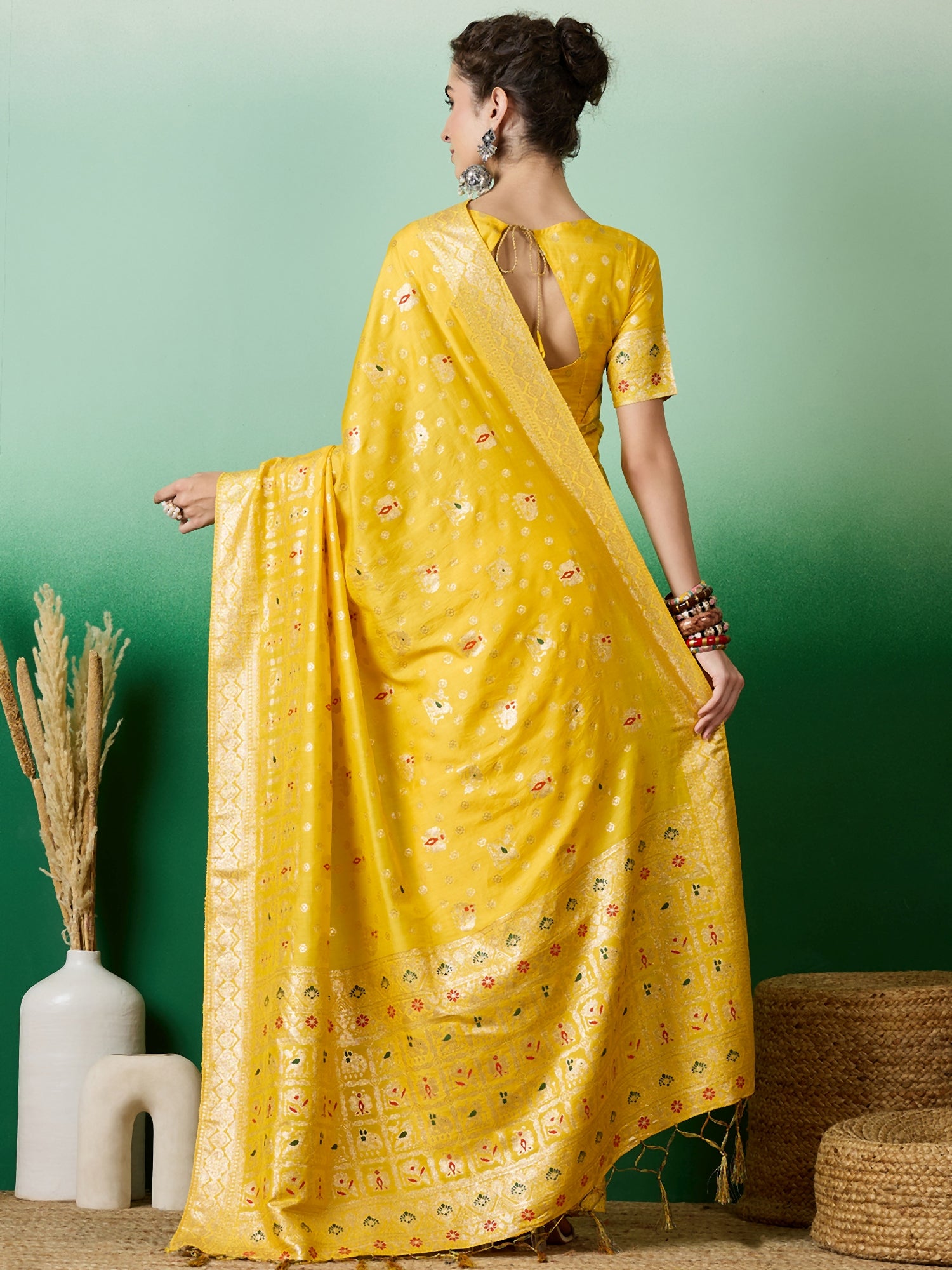 Saree