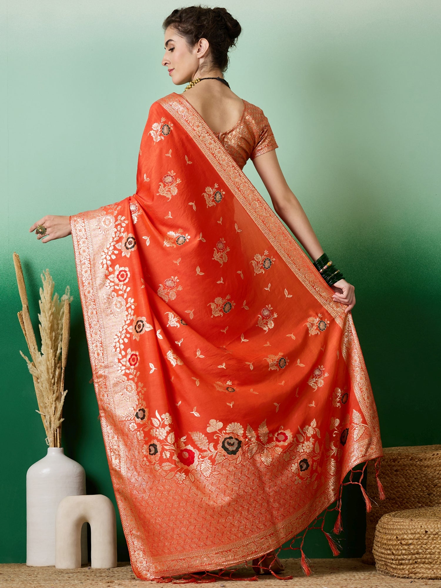 Saree