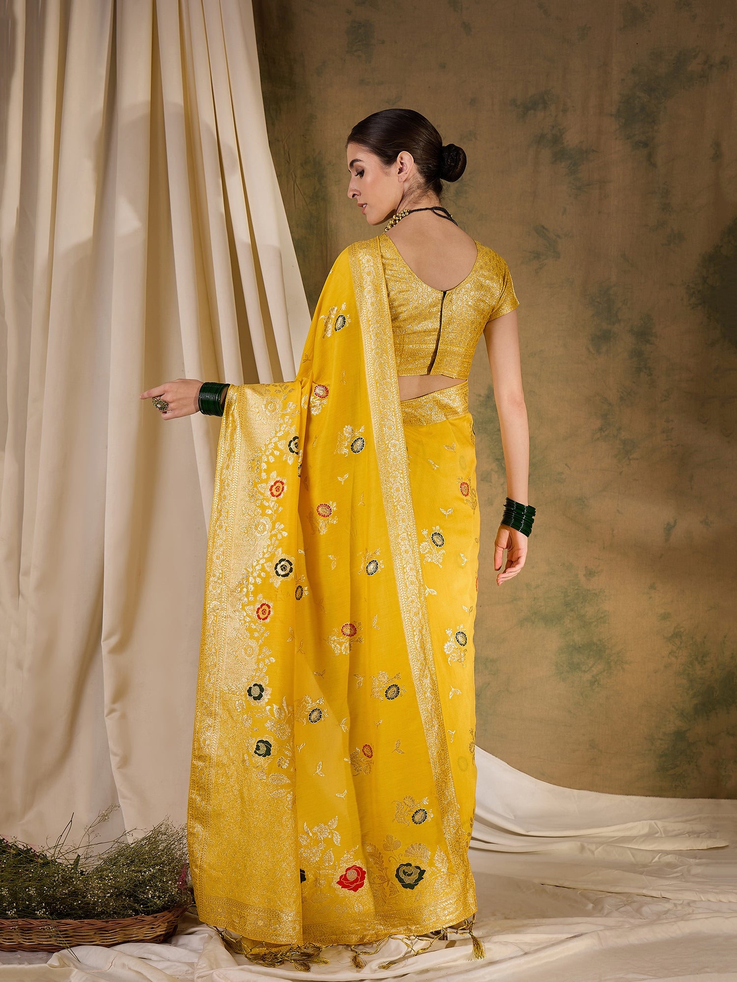 Saree