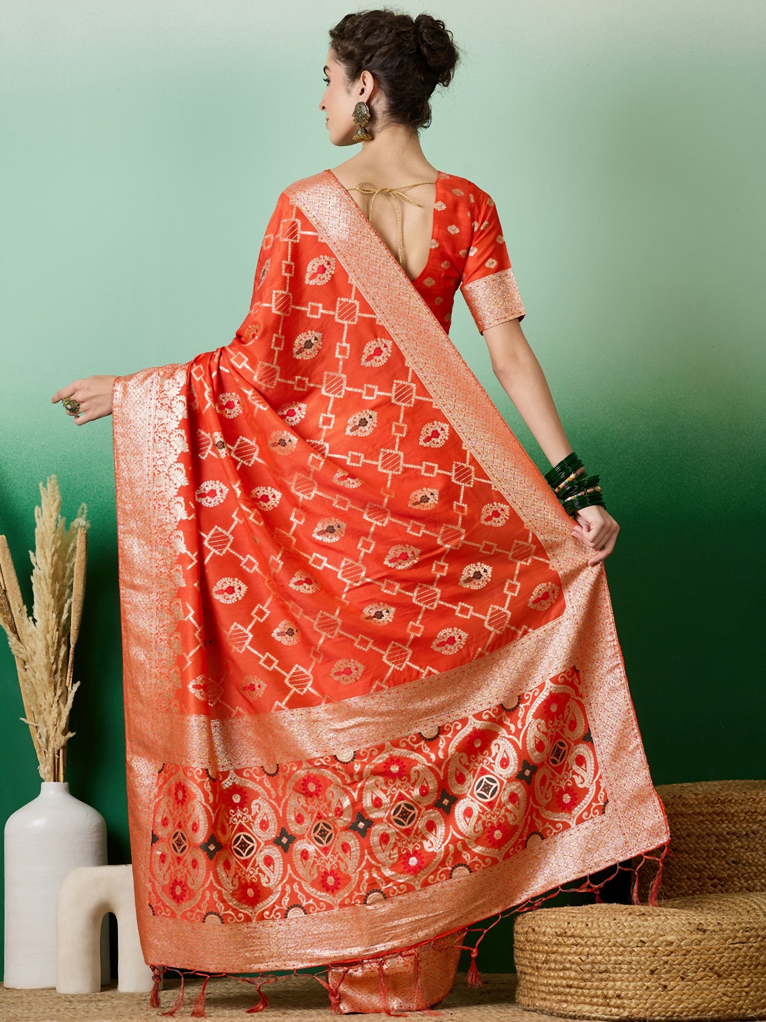 Saree