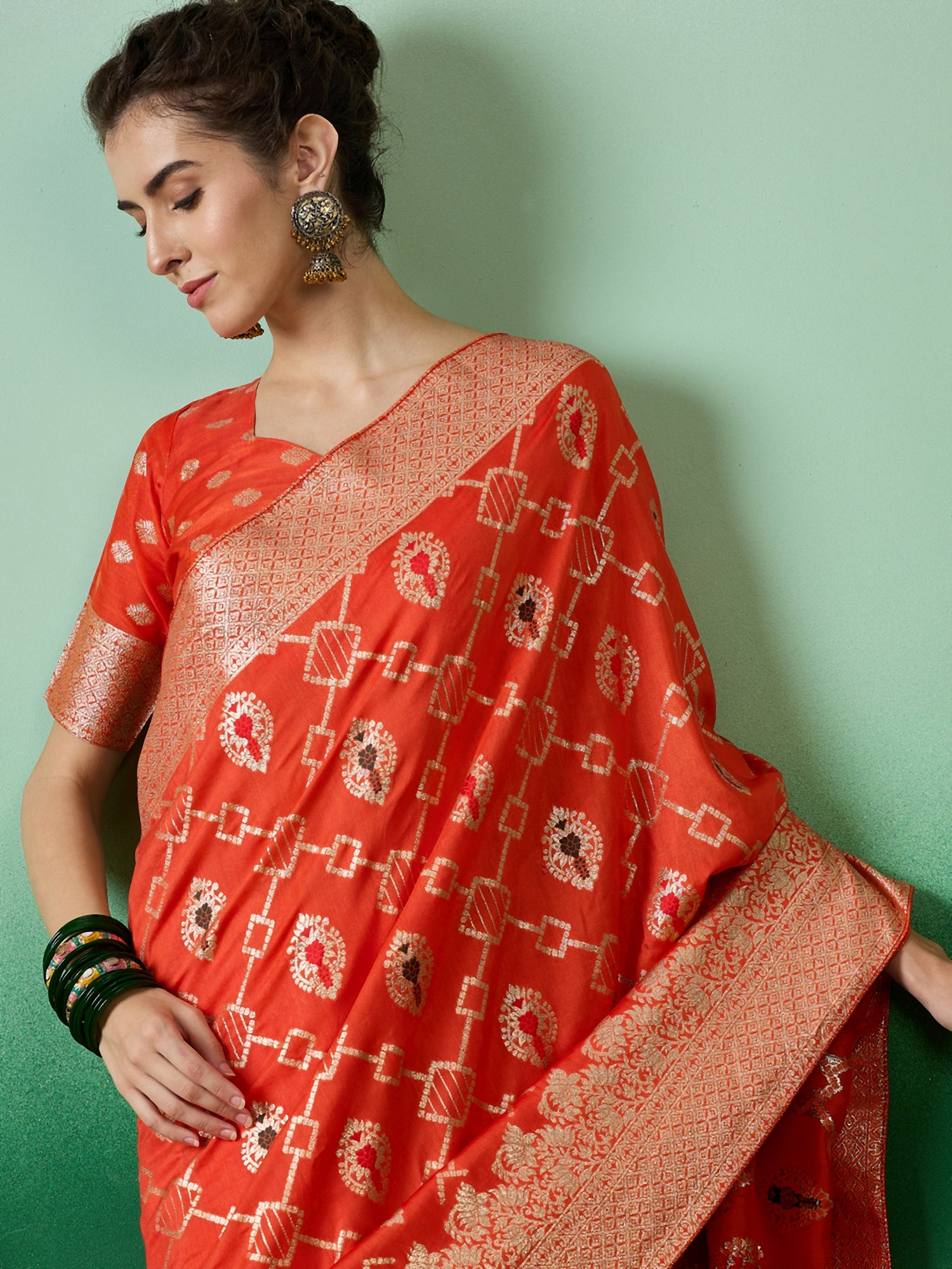 Saree