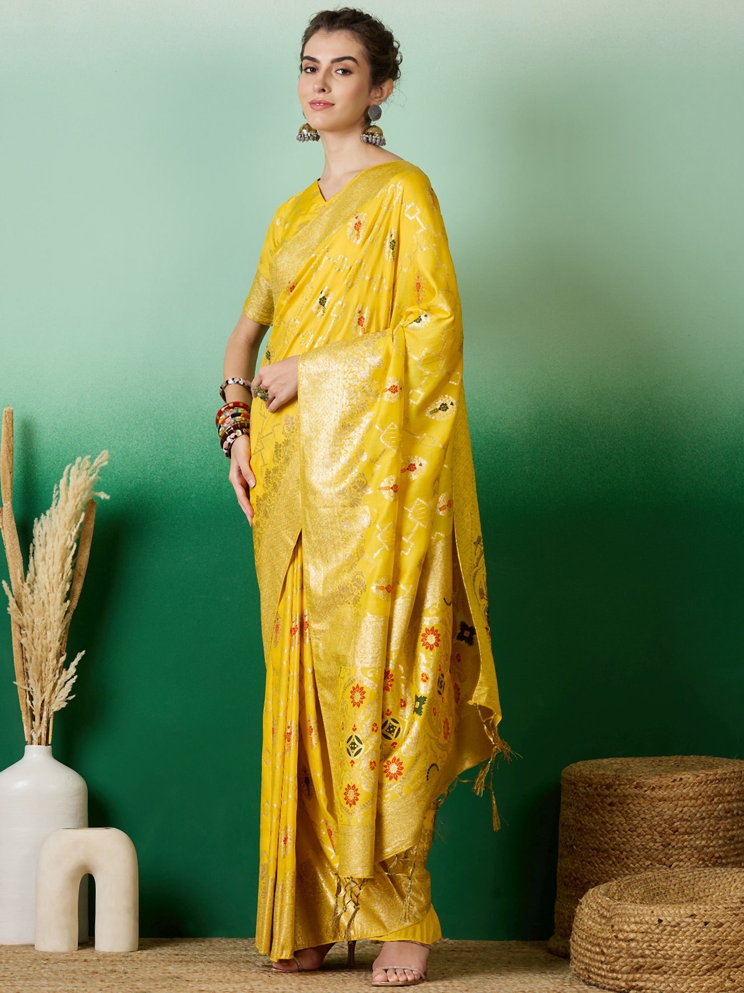 Saree