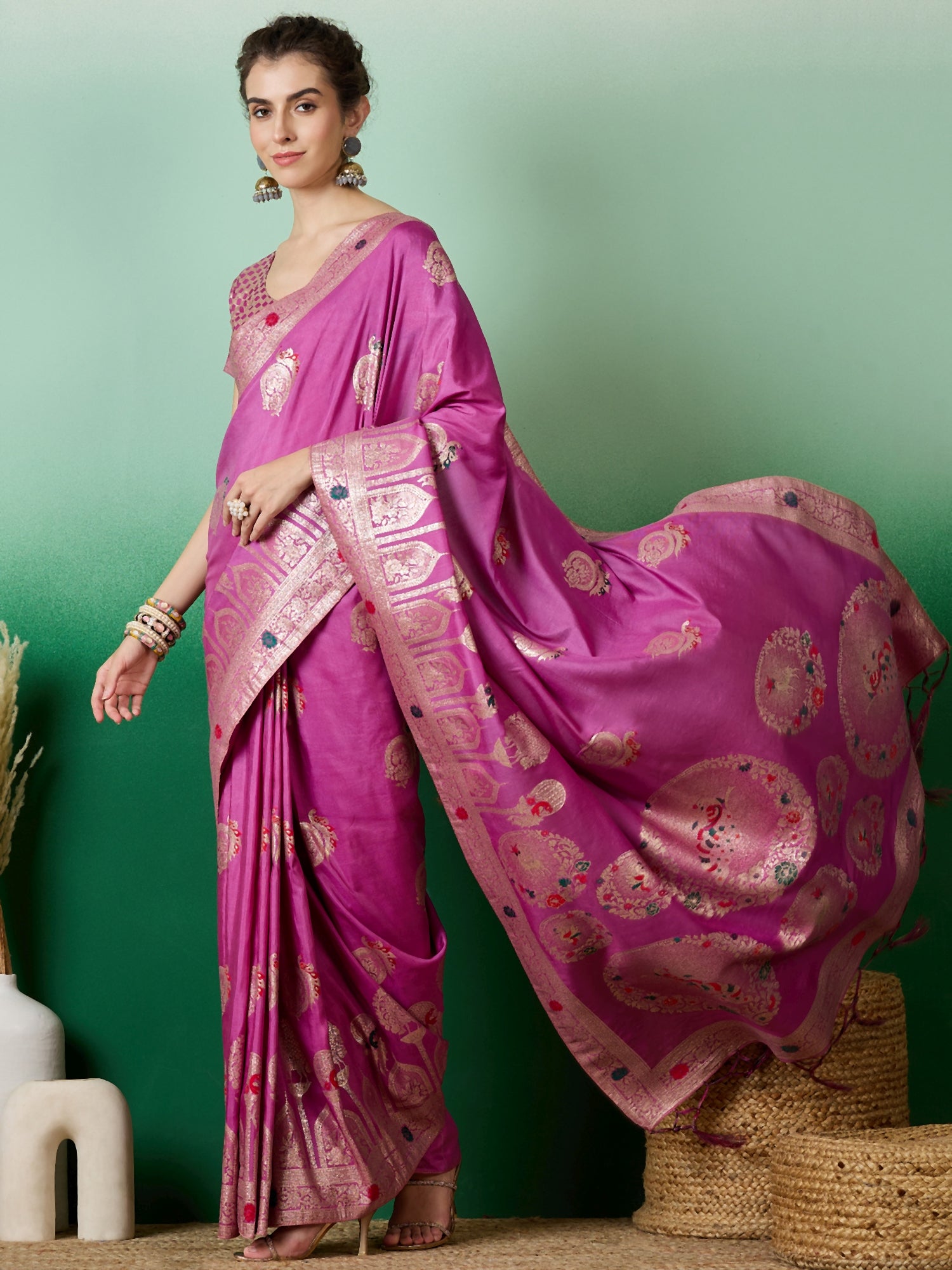 Saree