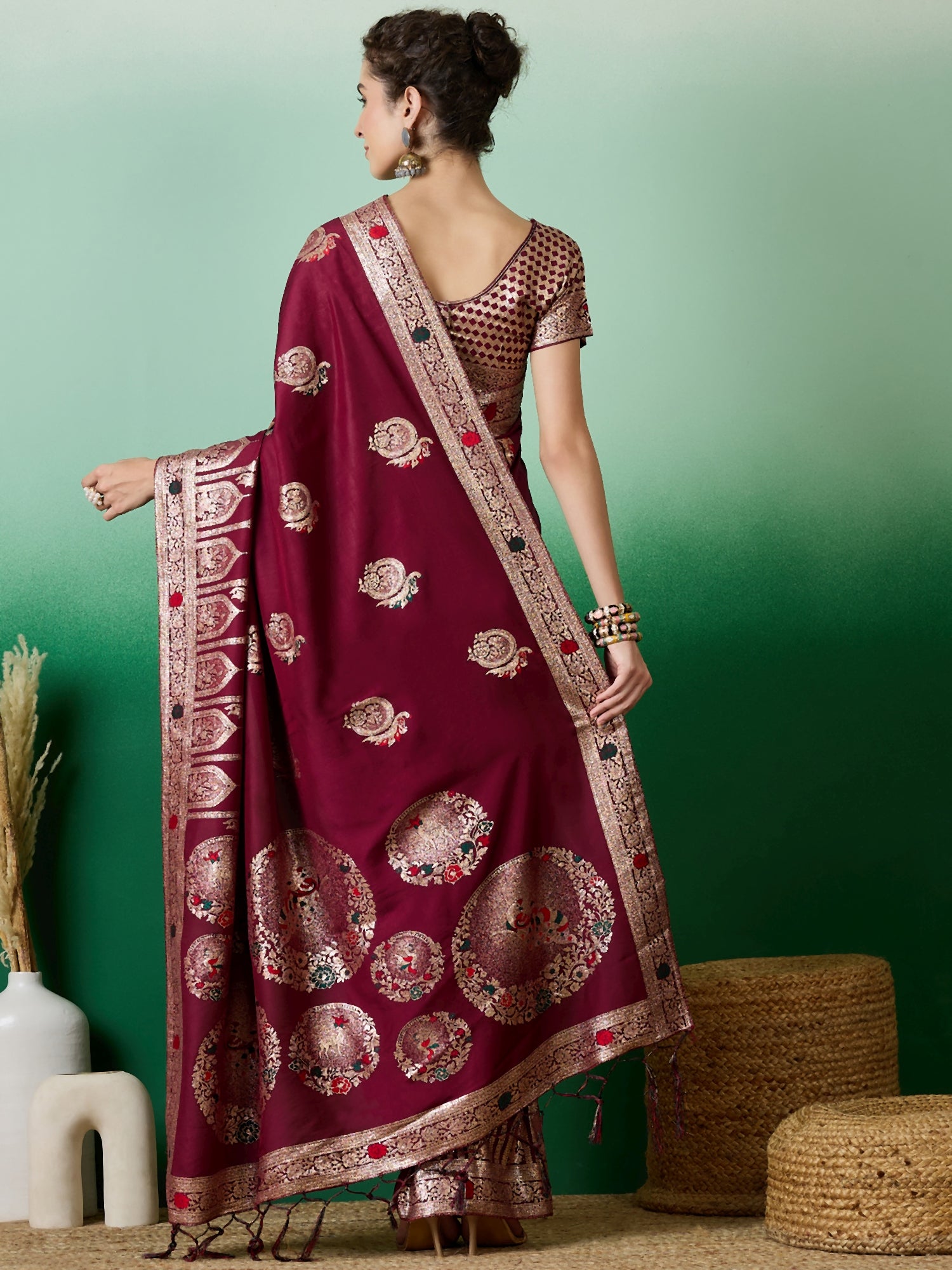 Saree