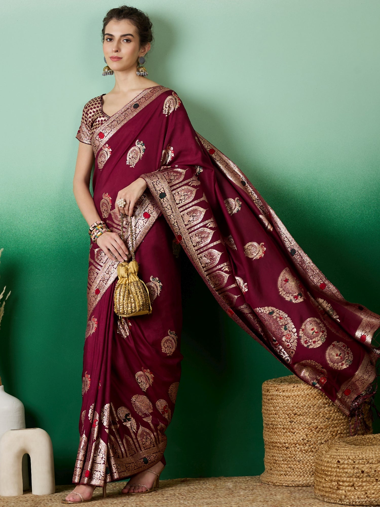 Saree