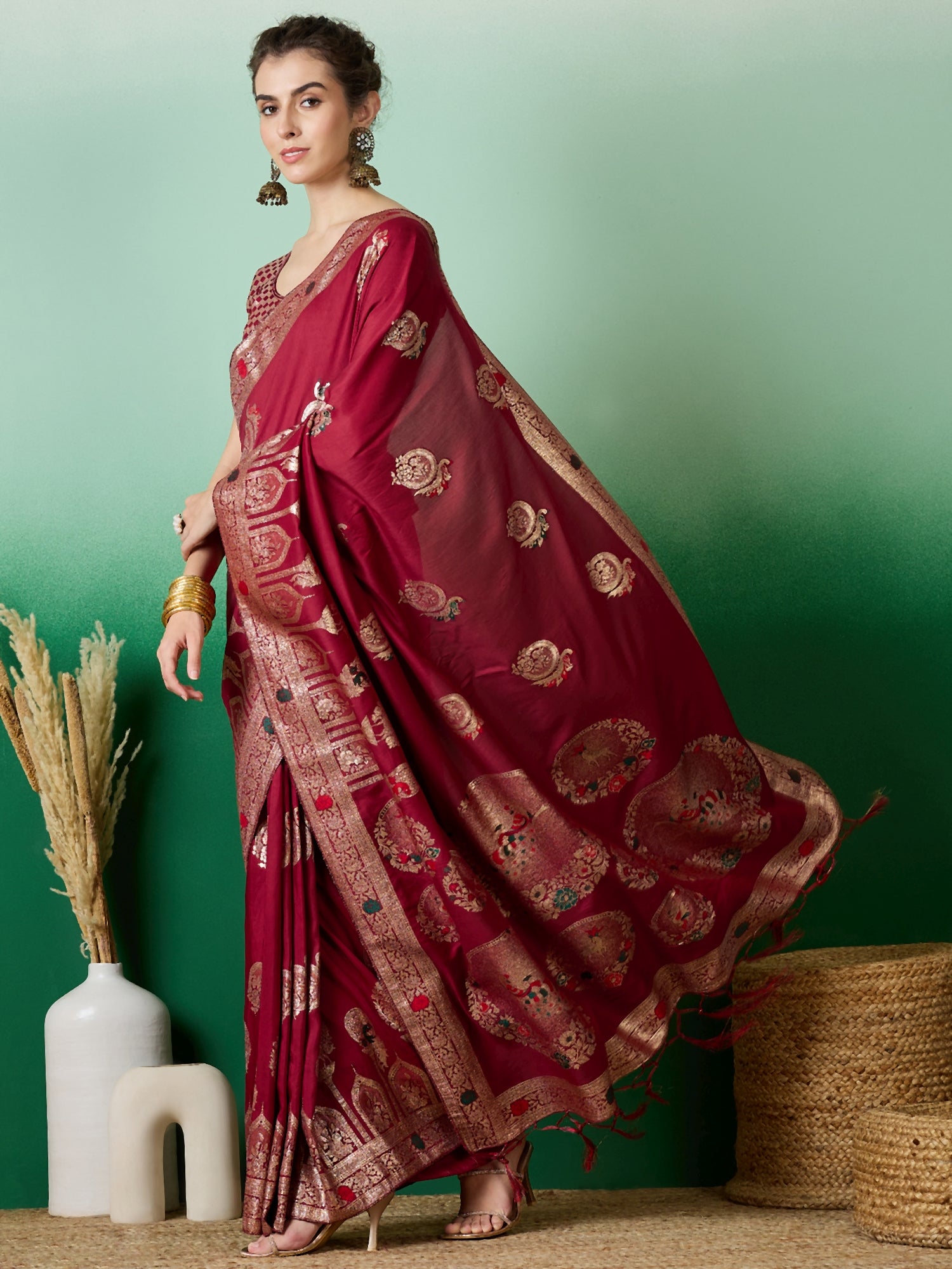 Saree