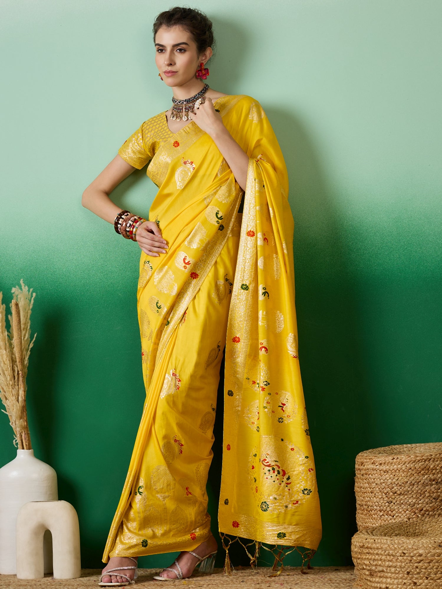 Saree