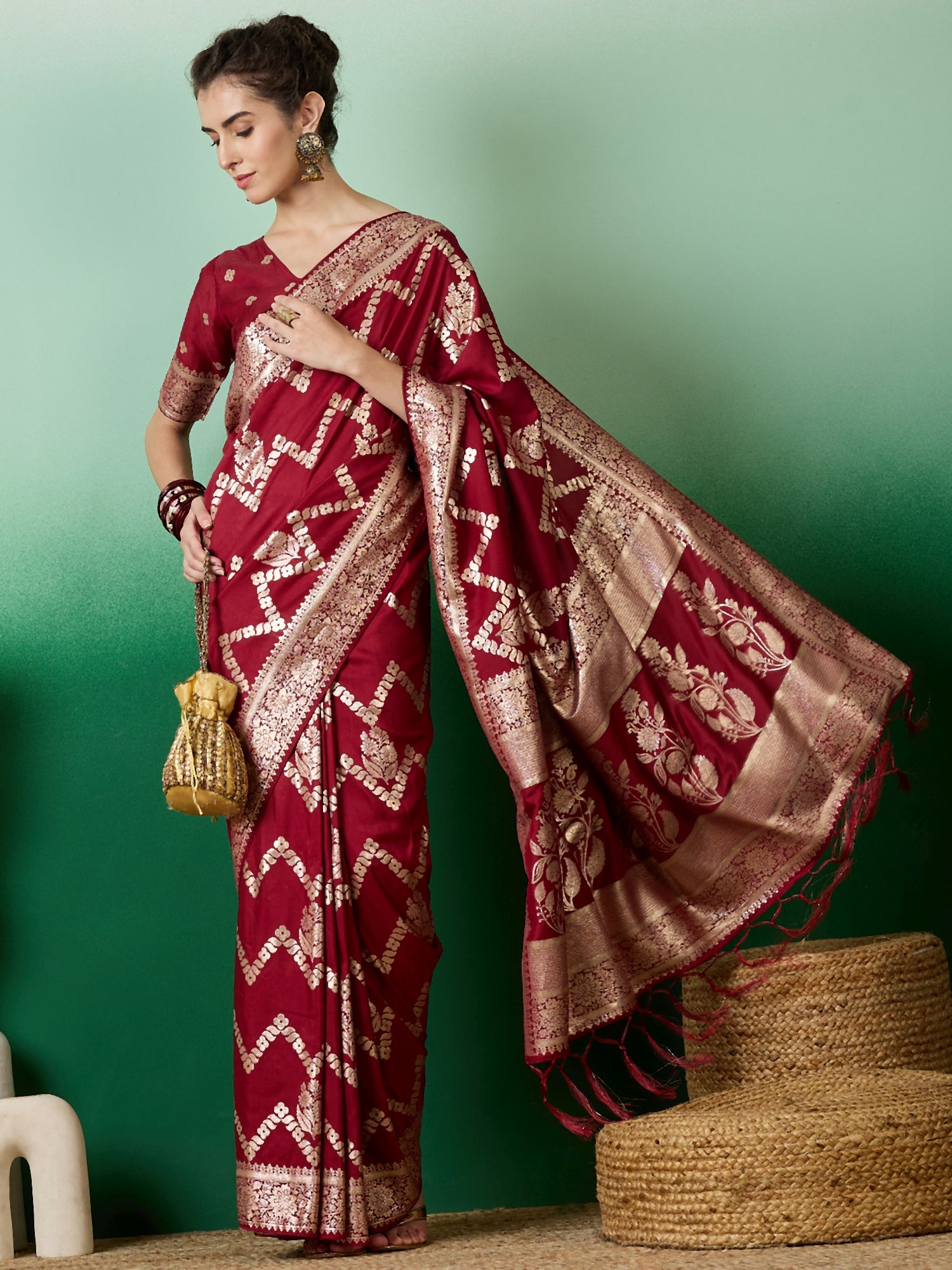 Saree
