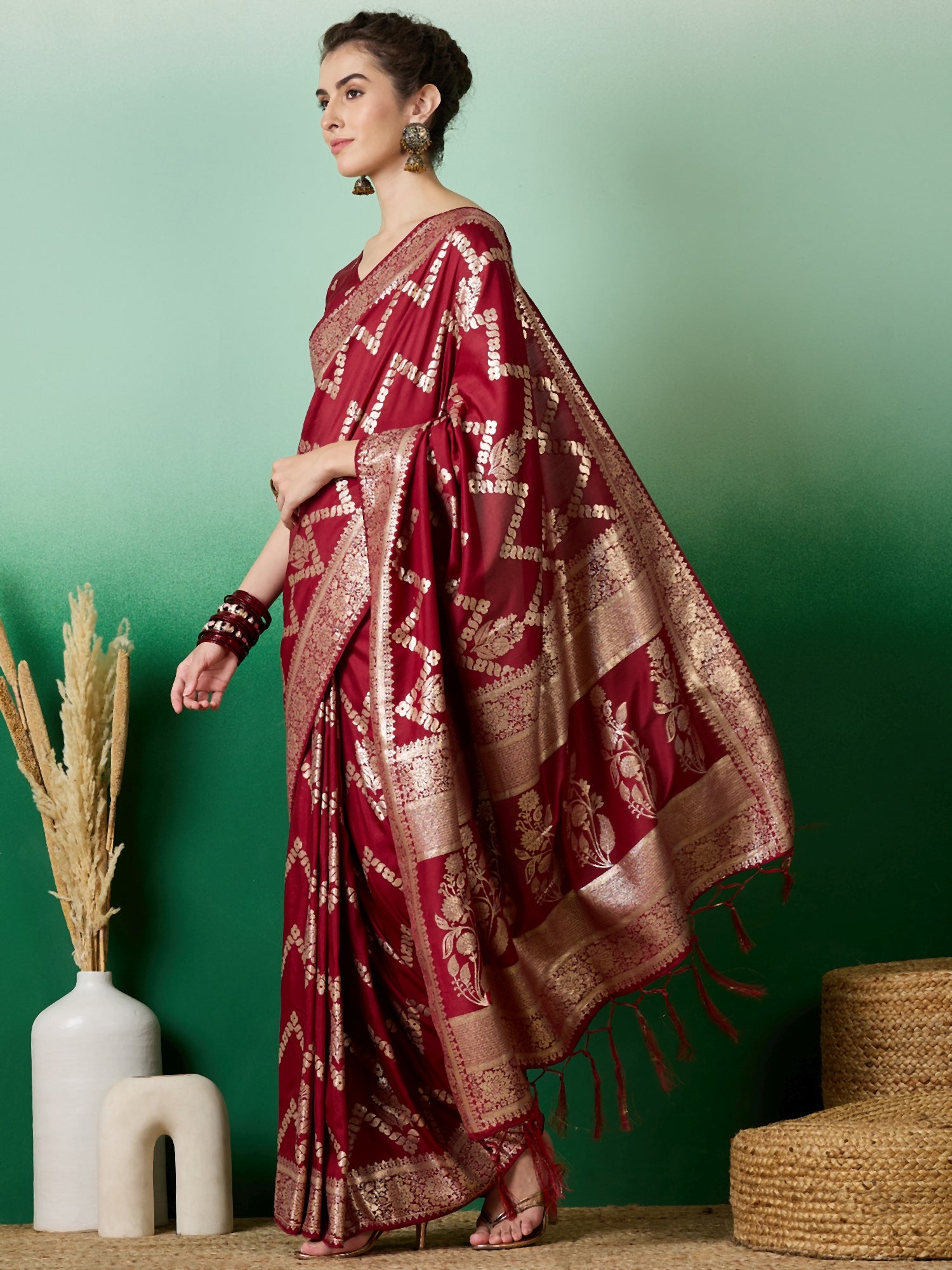 Saree