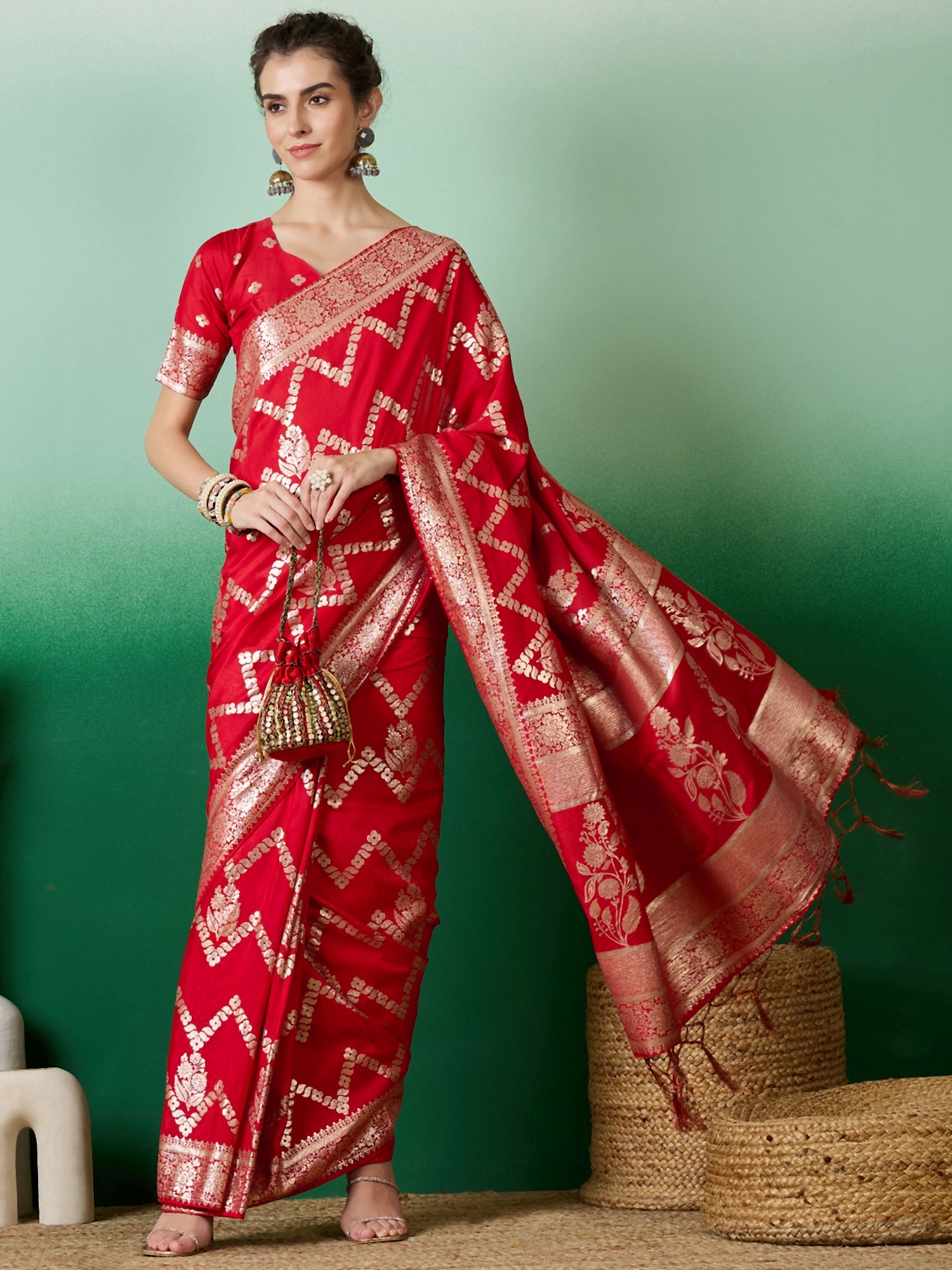Saree