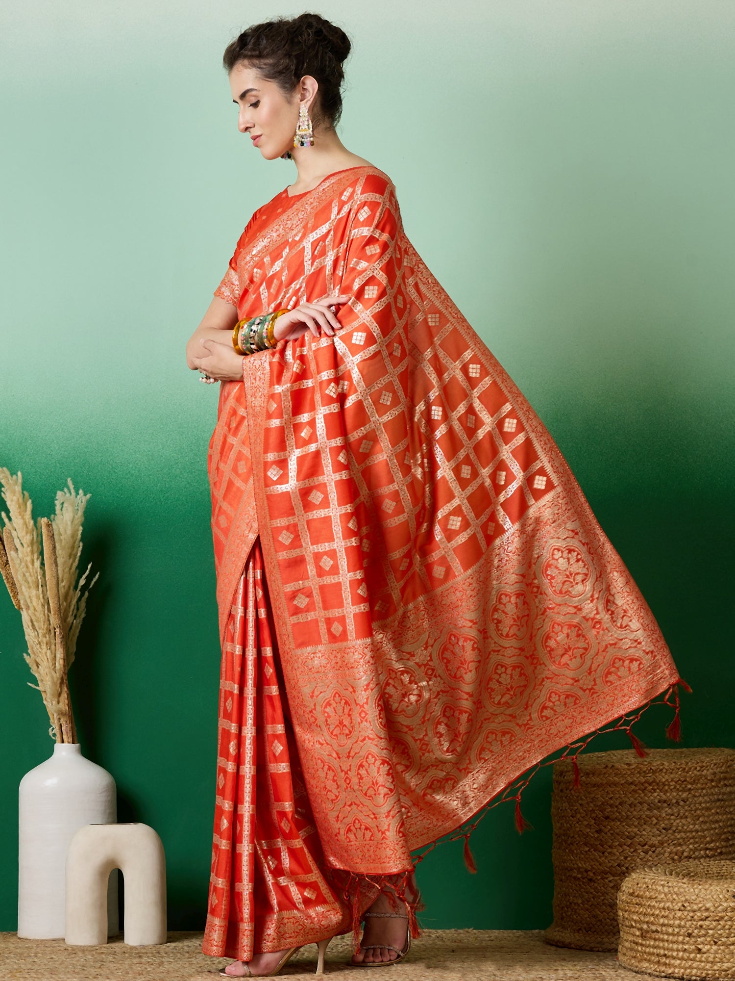 Saree