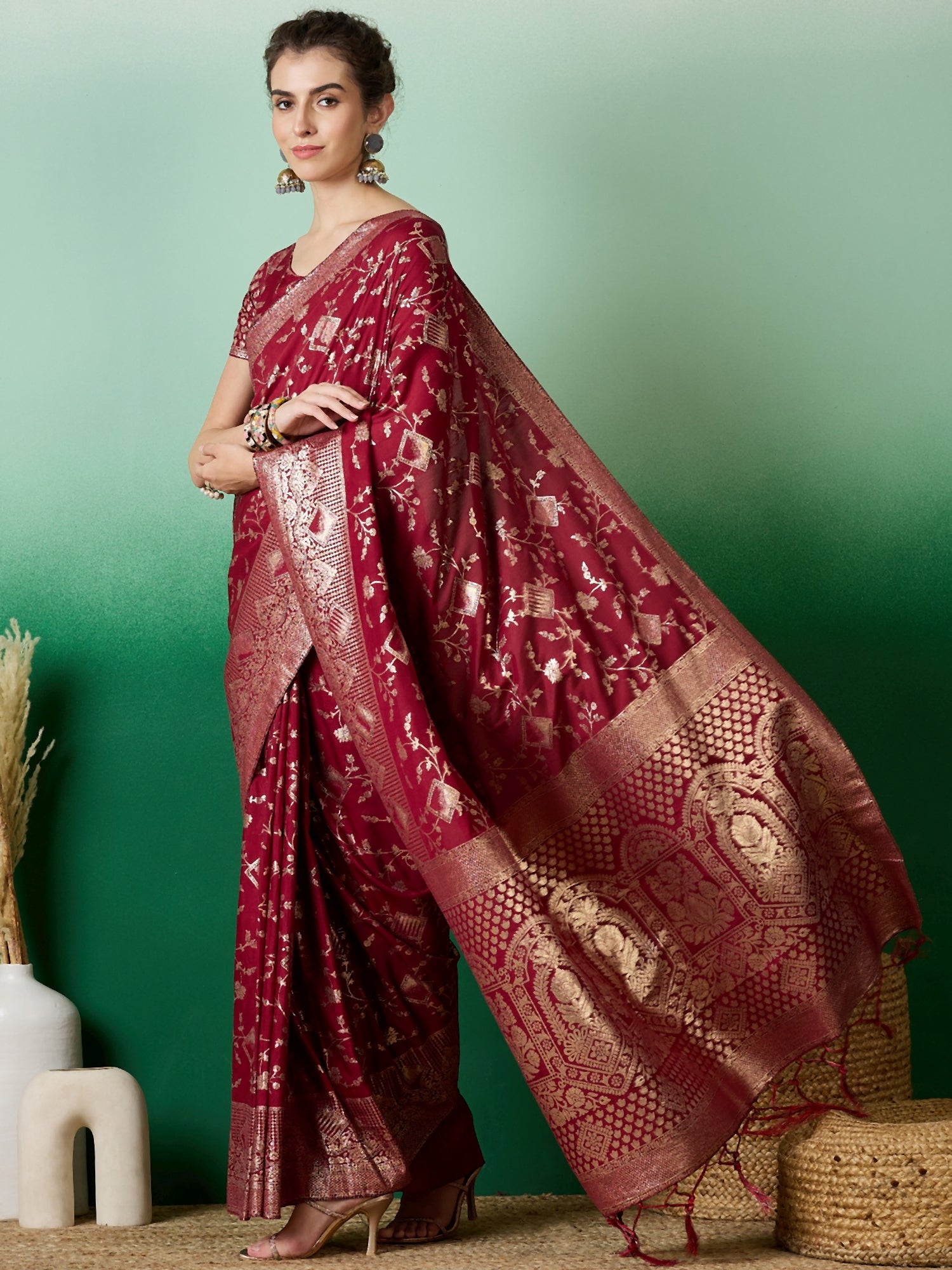 Saree
